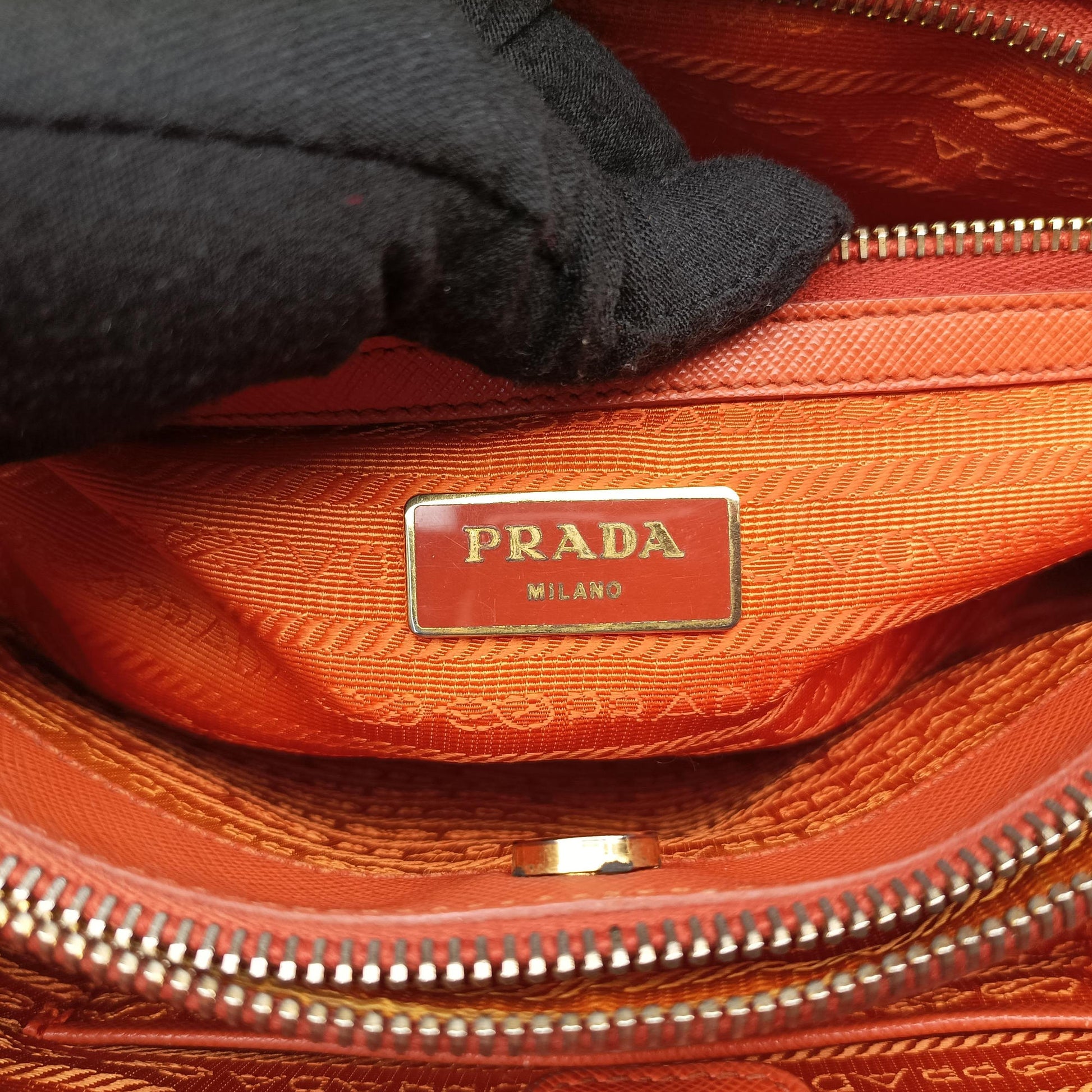 Galleria Orange SAFFIANO Leather BN1844 31/Aガレリア オレンジ サフィアーノレザー BN1844 31/A