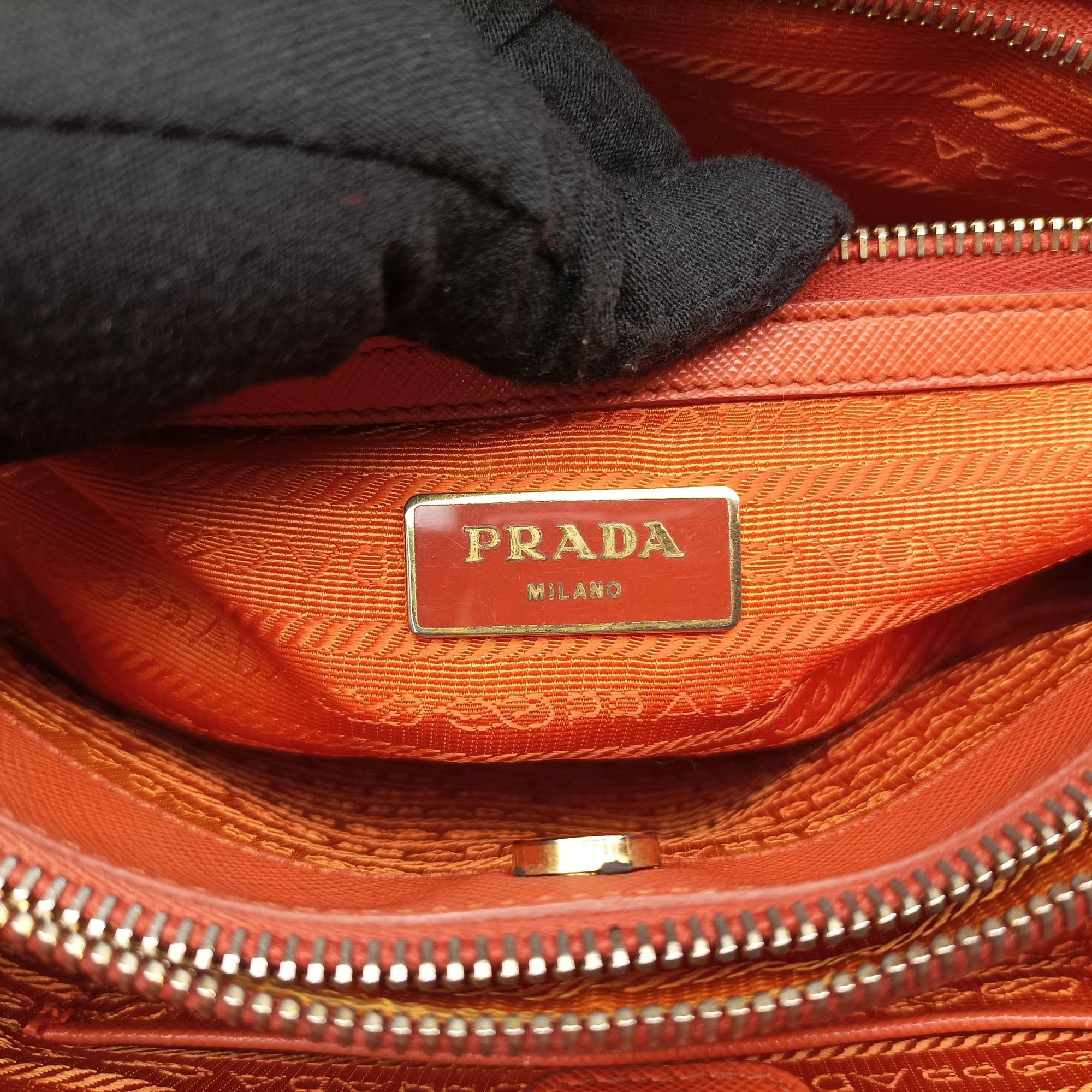 Galleria Orange SAFFIANO Leather BN1844 31/Aガレリア オレンジ サフィアーノレザー BN1844 31/A