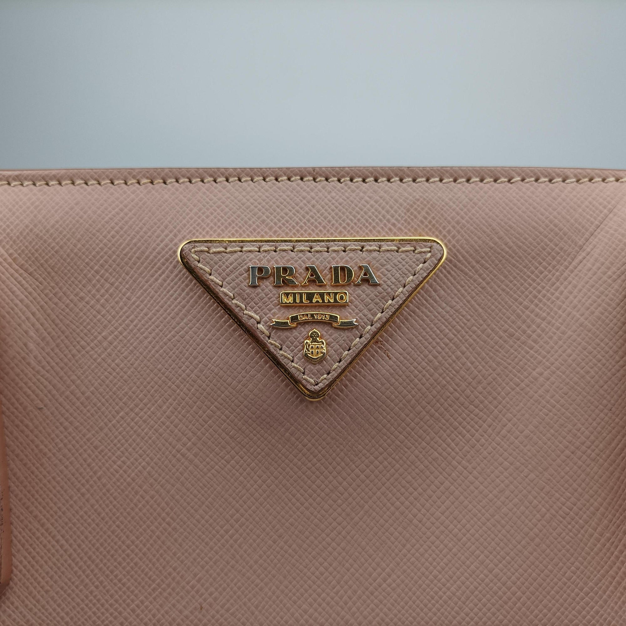 Galleria Pink SAFFIANO Leather BN1786 214ガレリア ピンク サフィアーノレザー BN1786 214