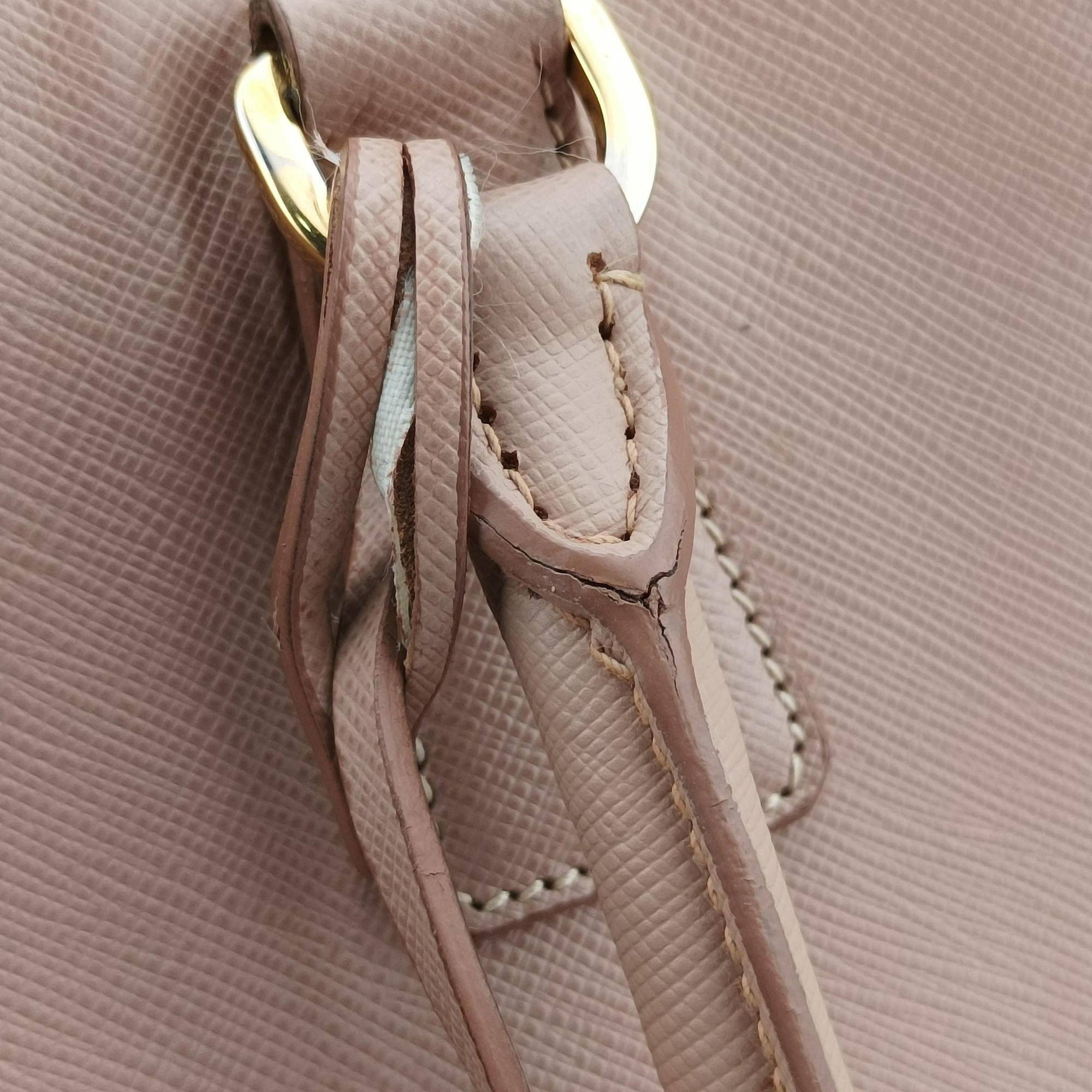 Galleria Pink SAFFIANO Leather BN1786 214ガレリア ピンク サフィアーノレザー BN1786 214