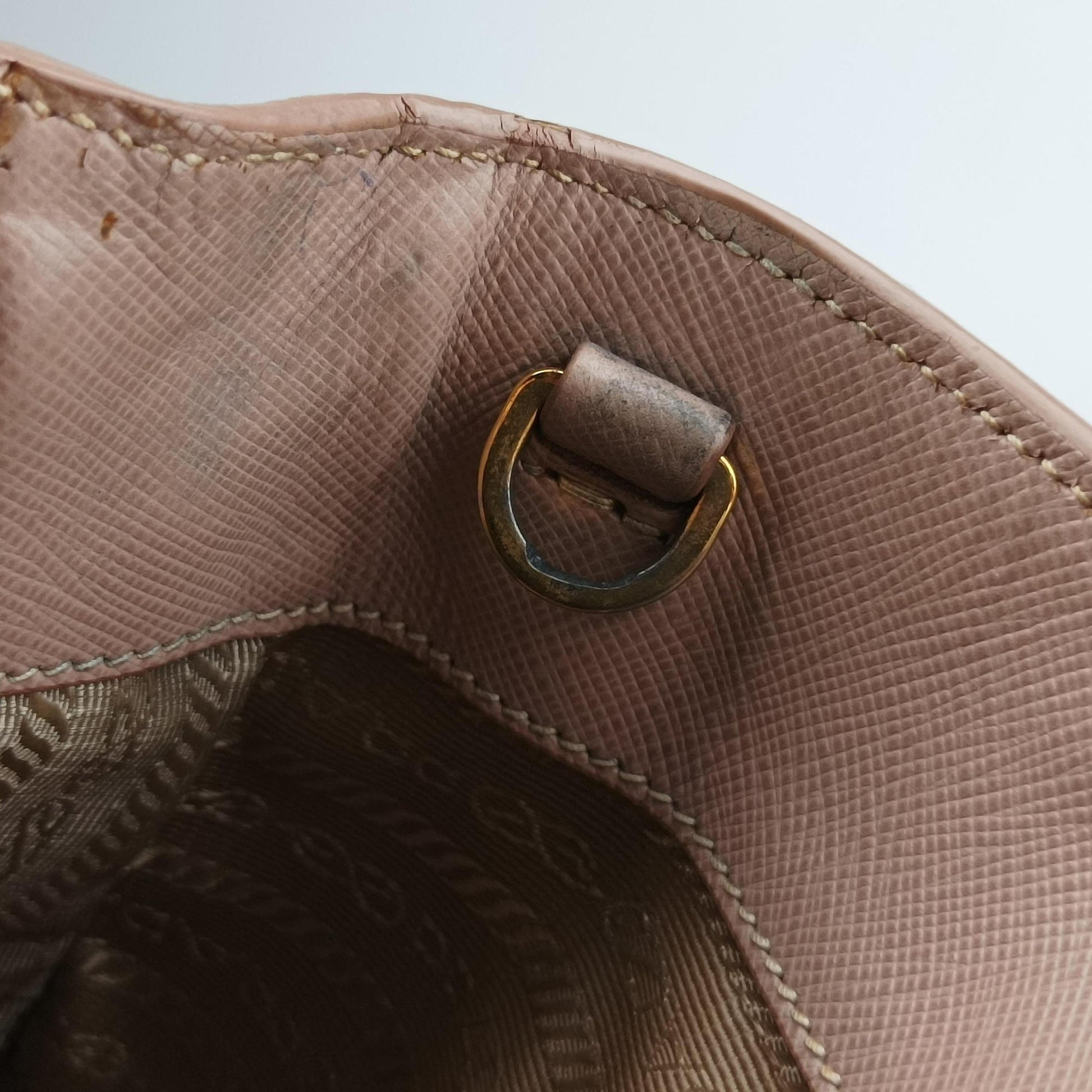 Galleria Pink SAFFIANO Leather BN1786 214ガレリア ピンク サフィアーノレザー BN1786 214