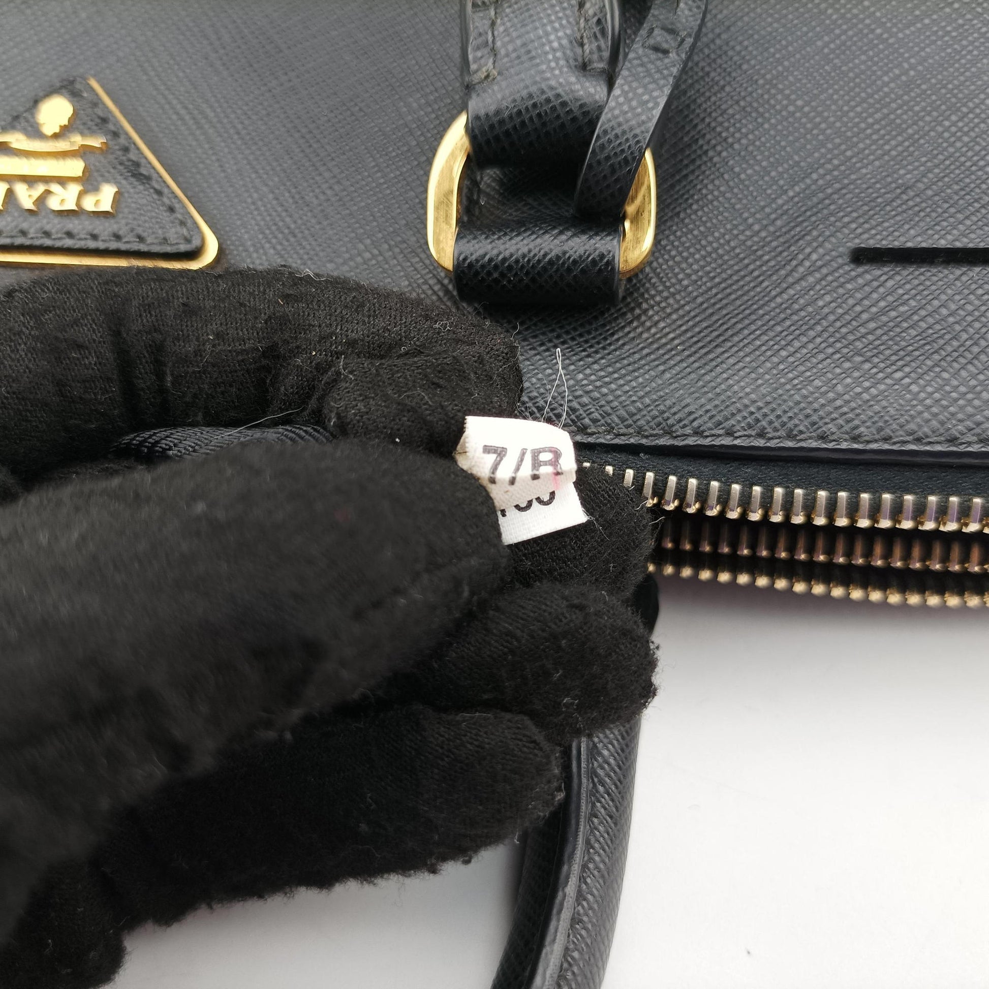 Galleria Black SAFFIANO Leather 1BA274 7/R 165ガレリア ブラック サフィアーノレザー 1BA274 7/R 165