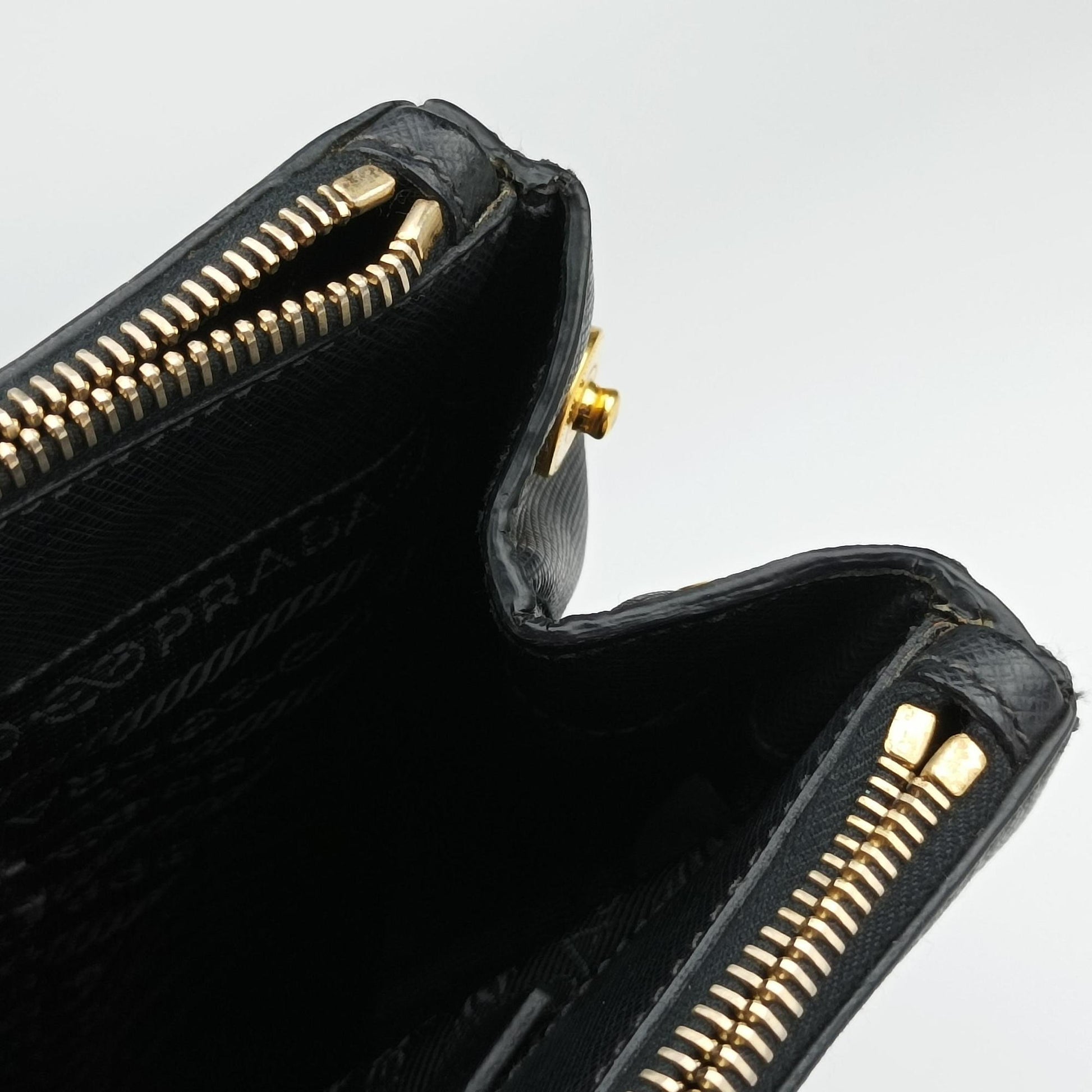 Galleria Black SAFFIANO Leather 1BA274 7/R 165ガレリア ブラック サフィアーノレザー 1BA274 7/R 165