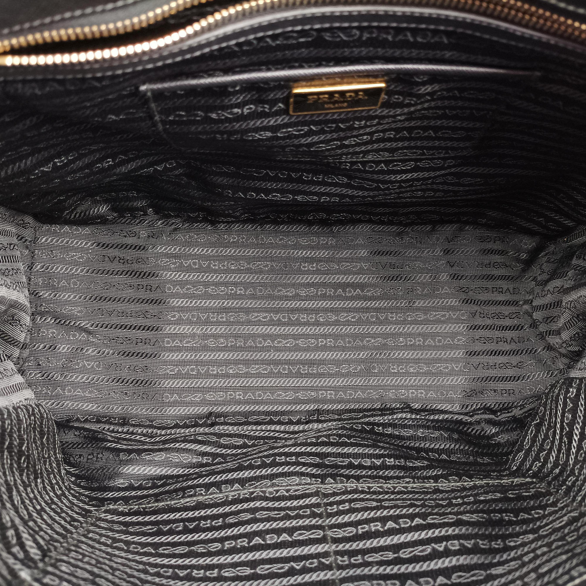 Galleria Black SAFFIANO Leather 1BA274 7/R 165ガレリア ブラック サフィアーノレザー 1BA274 7/R 165
