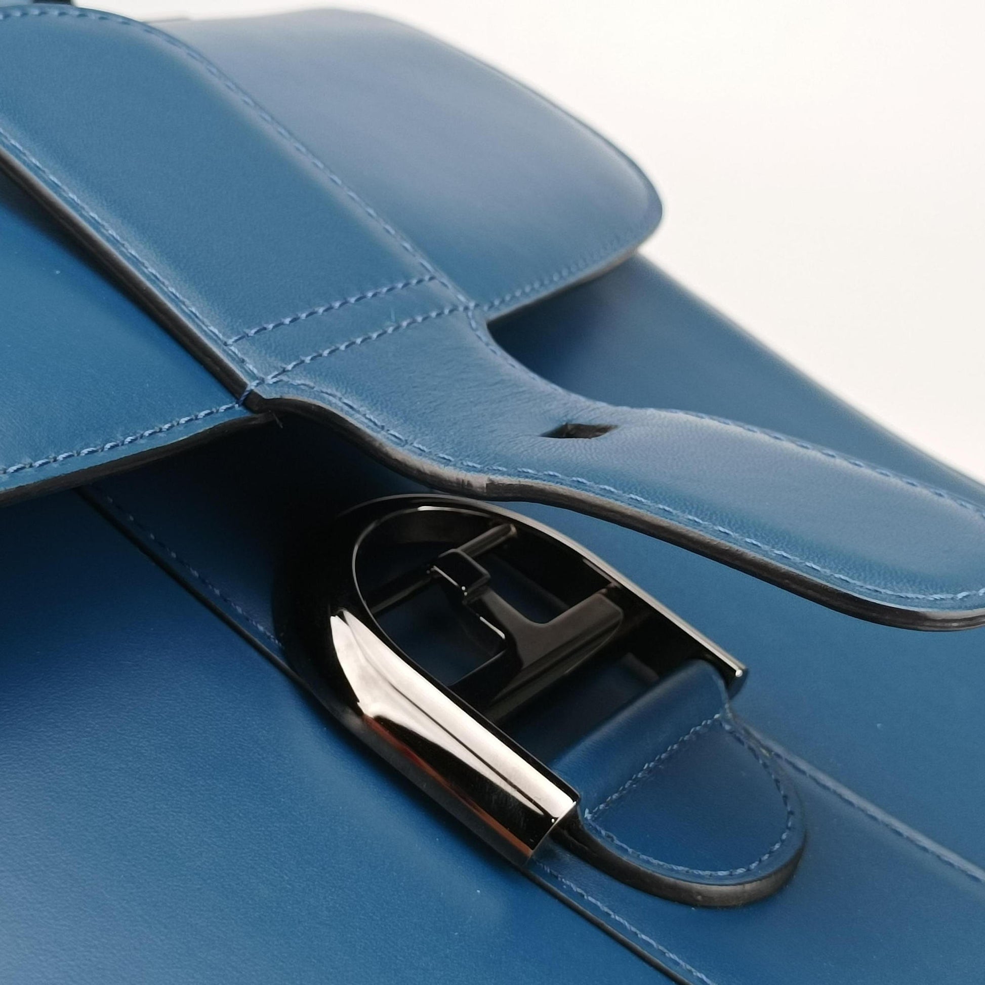 Brillon MM Blue leather GO4Aブリヨン MM ブルー レザー GO4A
