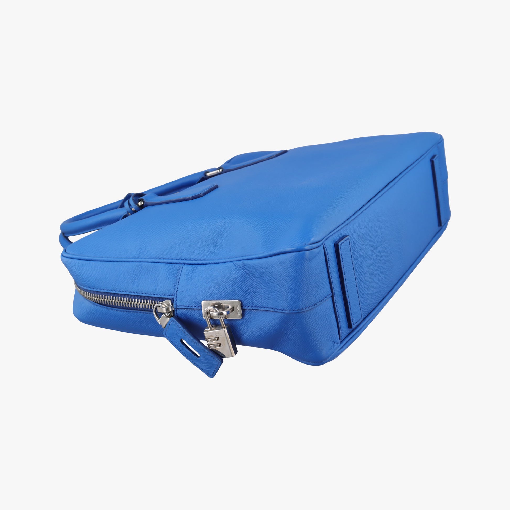 Classic Laptop briefcase Blue SAFFIANO Leather VS0305 208 31/Oブリーフケース ビジネス ブルー サフィアーノレザー VS0305 208 31/O