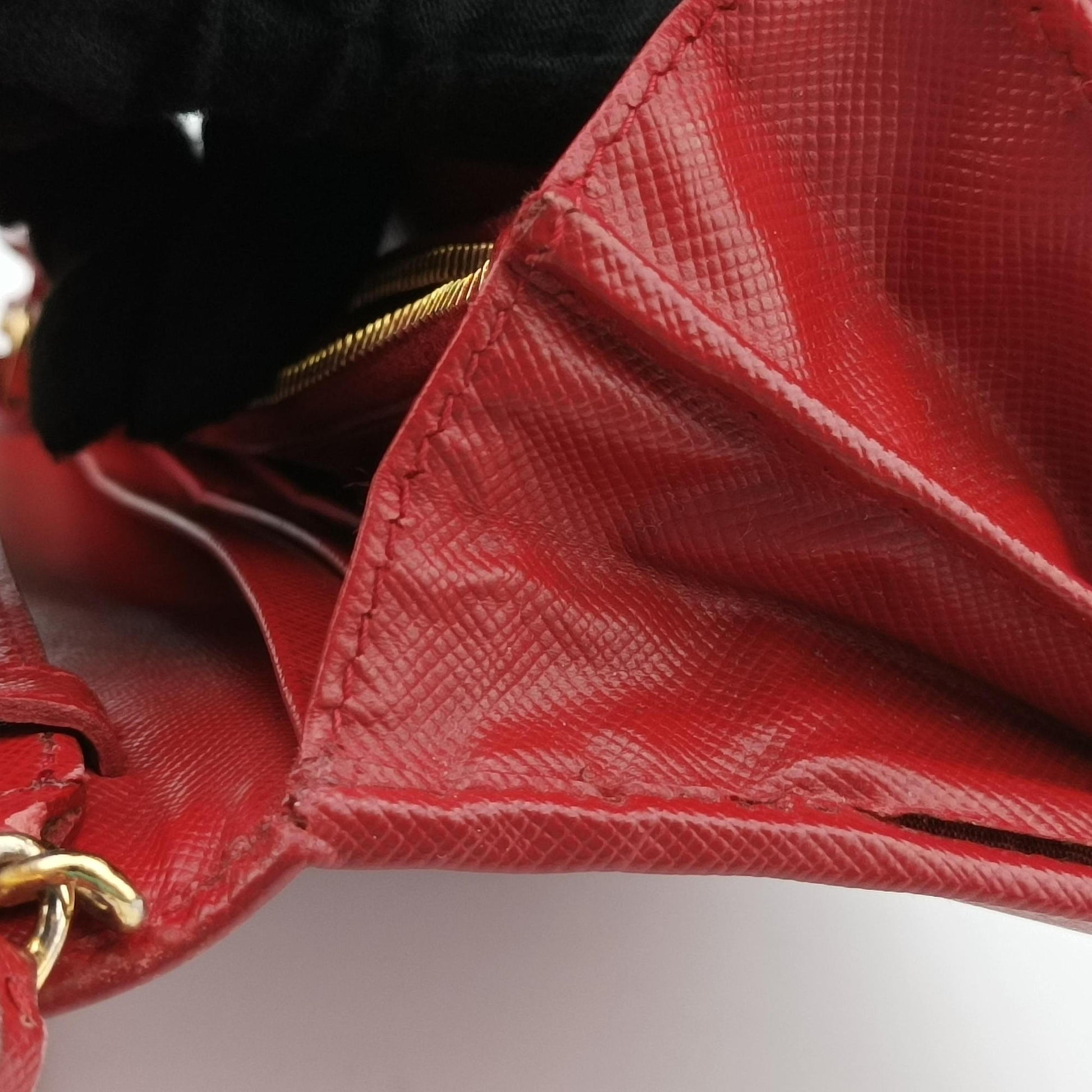 Metal Wallet on Chain Cornflower Clutch Red Saffiano Leather 1MT290 181メタル ウォレット オン チェーン コーンフラワー クラッチ レッド サフィアーノレザー 1MT290 181