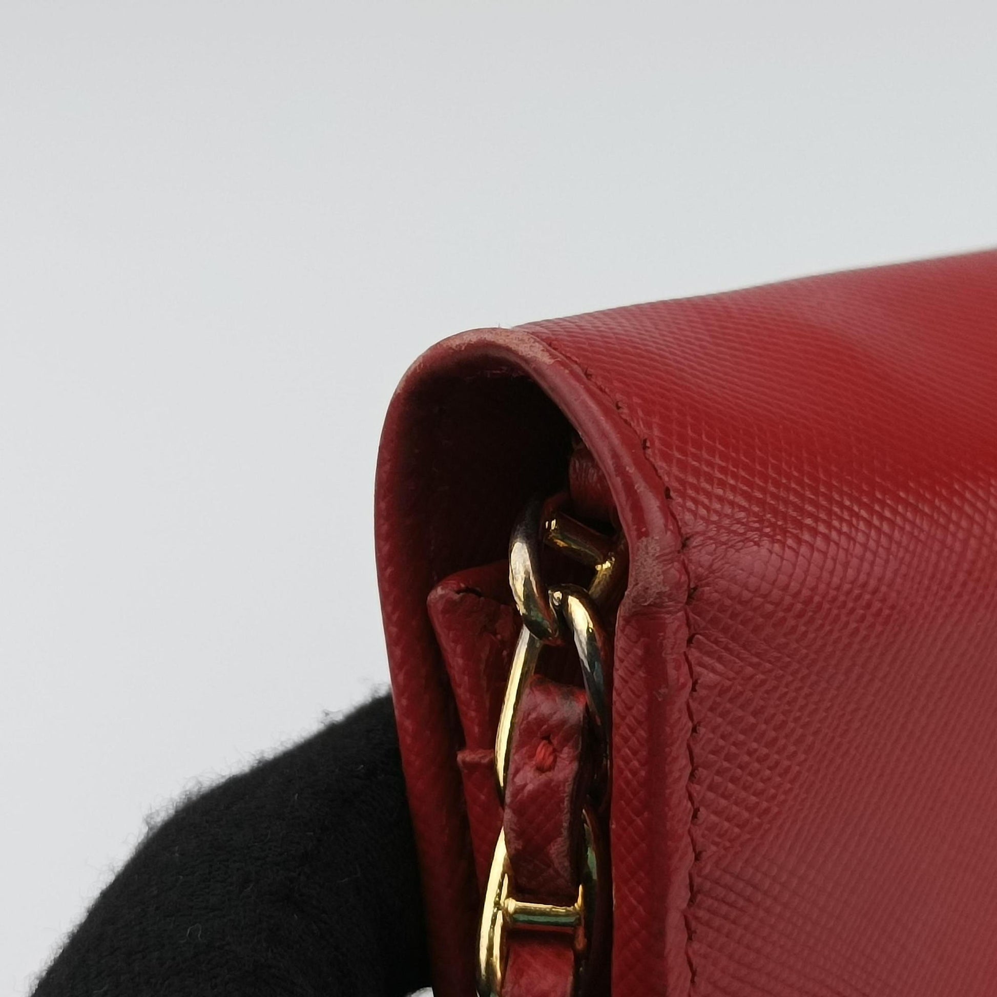 Metal Wallet on Chain Cornflower Clutch Red Saffiano Leather 1MT290 181メタル ウォレット オン チェーン コーンフラワー クラッチ レッド サフィアーノレザー 1MT290 181
