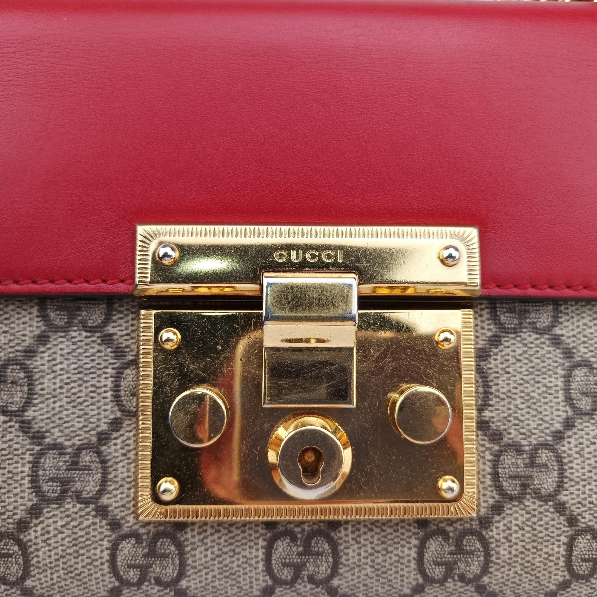 Padlock beige×red×pink PVC coated canvas×Leather 409487 F020695967パドロック ベージュ×レッド×ピンク PVCコーティングキャンバス×レザー 409487 F020695967