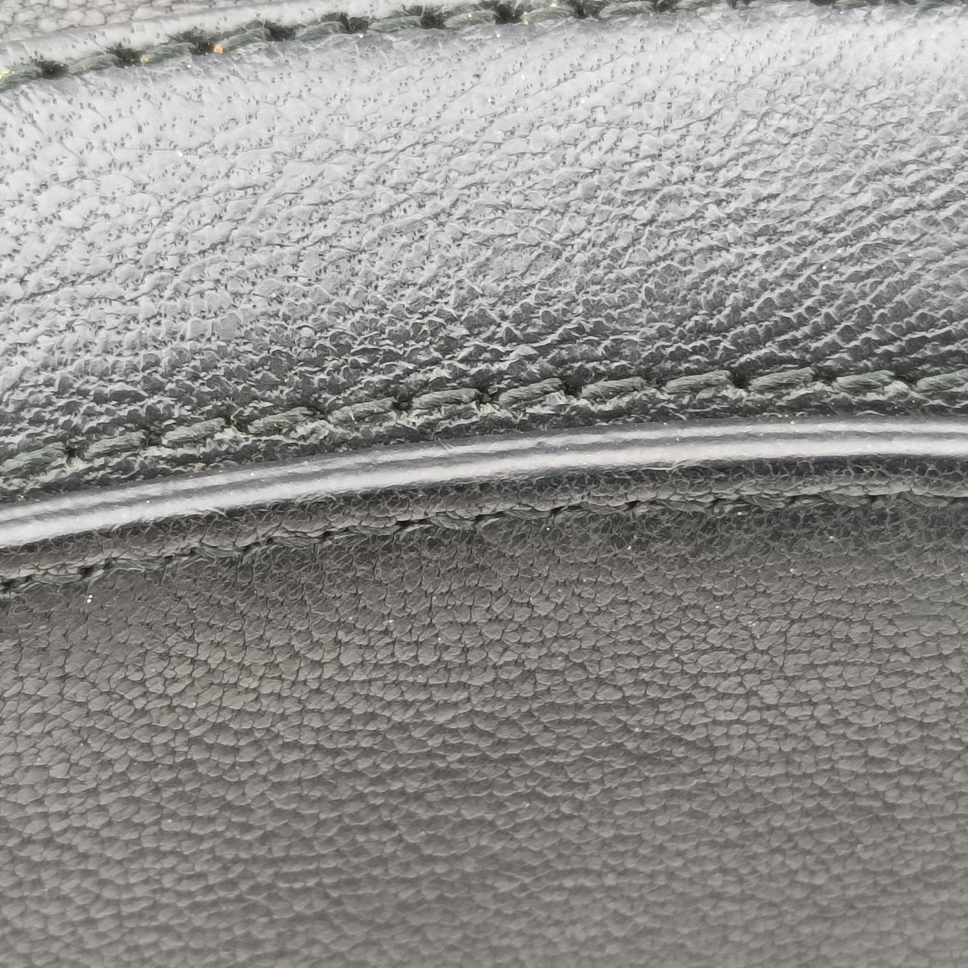 De Manta Black Calfskin  327857 506631デ・マンタ ブラック レザー 327857 506631