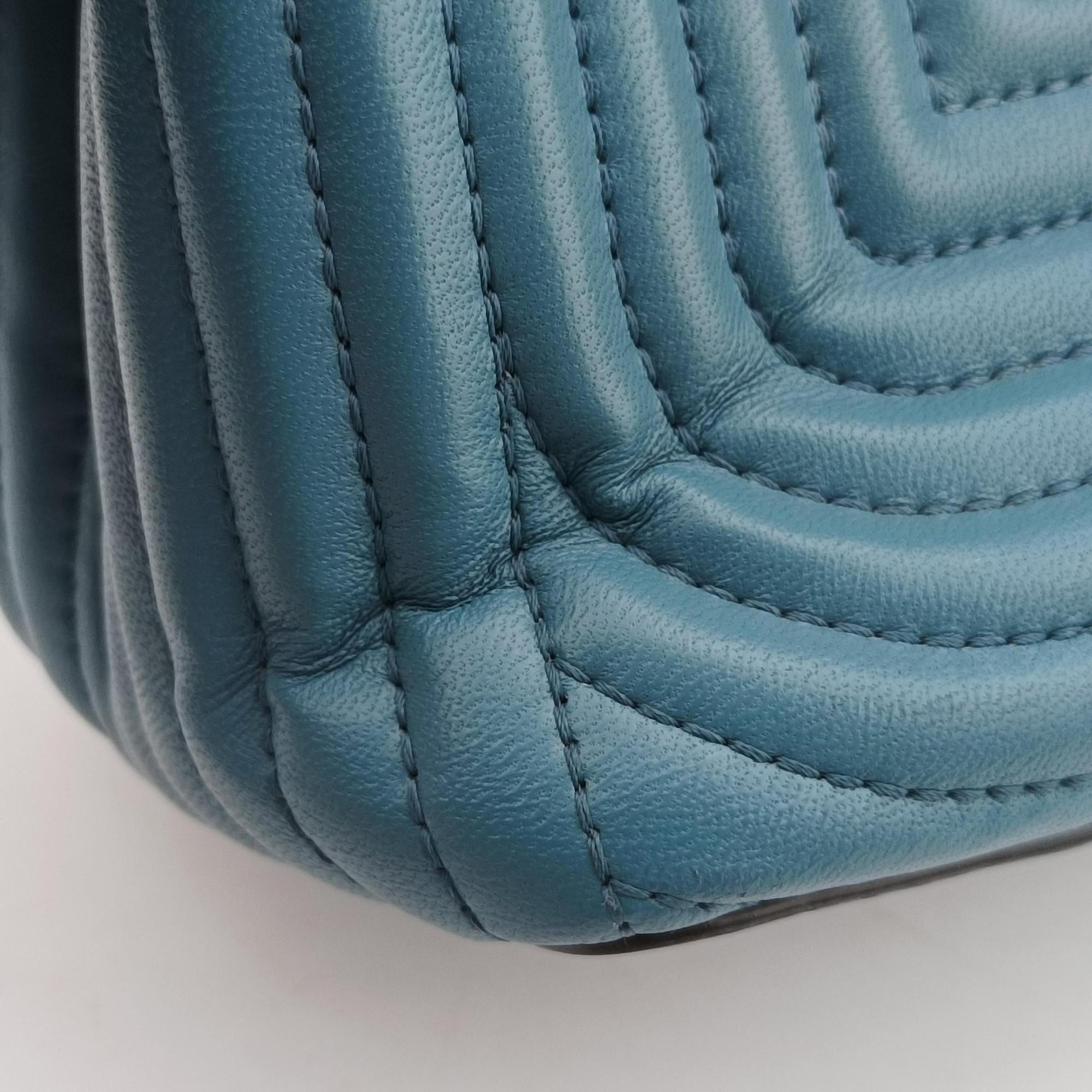Dotcom Click Small Blue Leather 8BN299 8BN299-I8F-169-0501ドットコム クリック スモール ブルー レザー 8BN299 8BN299-I8F-169-0501