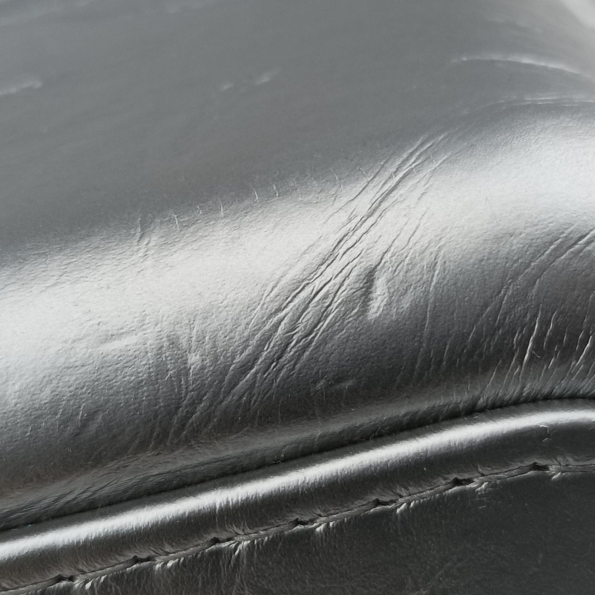 GABRIELLE Silver Leather A93825 24657871ガブリエル シルバー レザー A93825 24657871