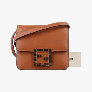 Fab Brown Leather 8BT317 8BT325 AAIW F0QVKファブ ブラウン レザー 8BT317 8BT325 AAIW F0QVK