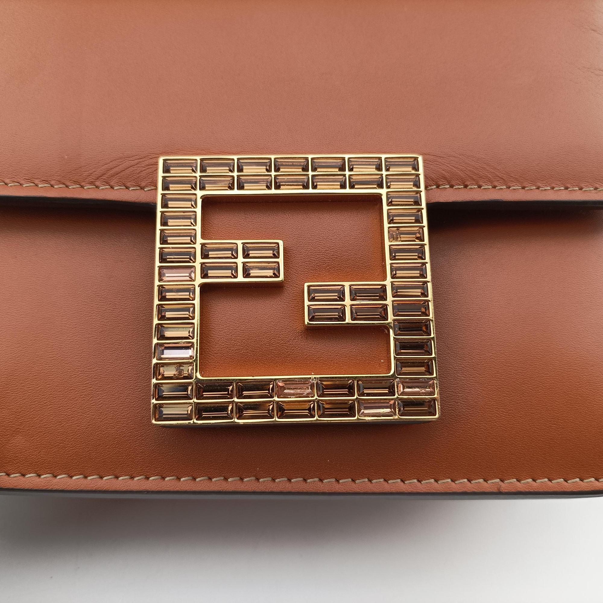 Fab Brown Leather 8BT317 8BT325 AAIW F0QVKファブ ブラウン レザー 8BT317 8BT325 AAIW F0QVK