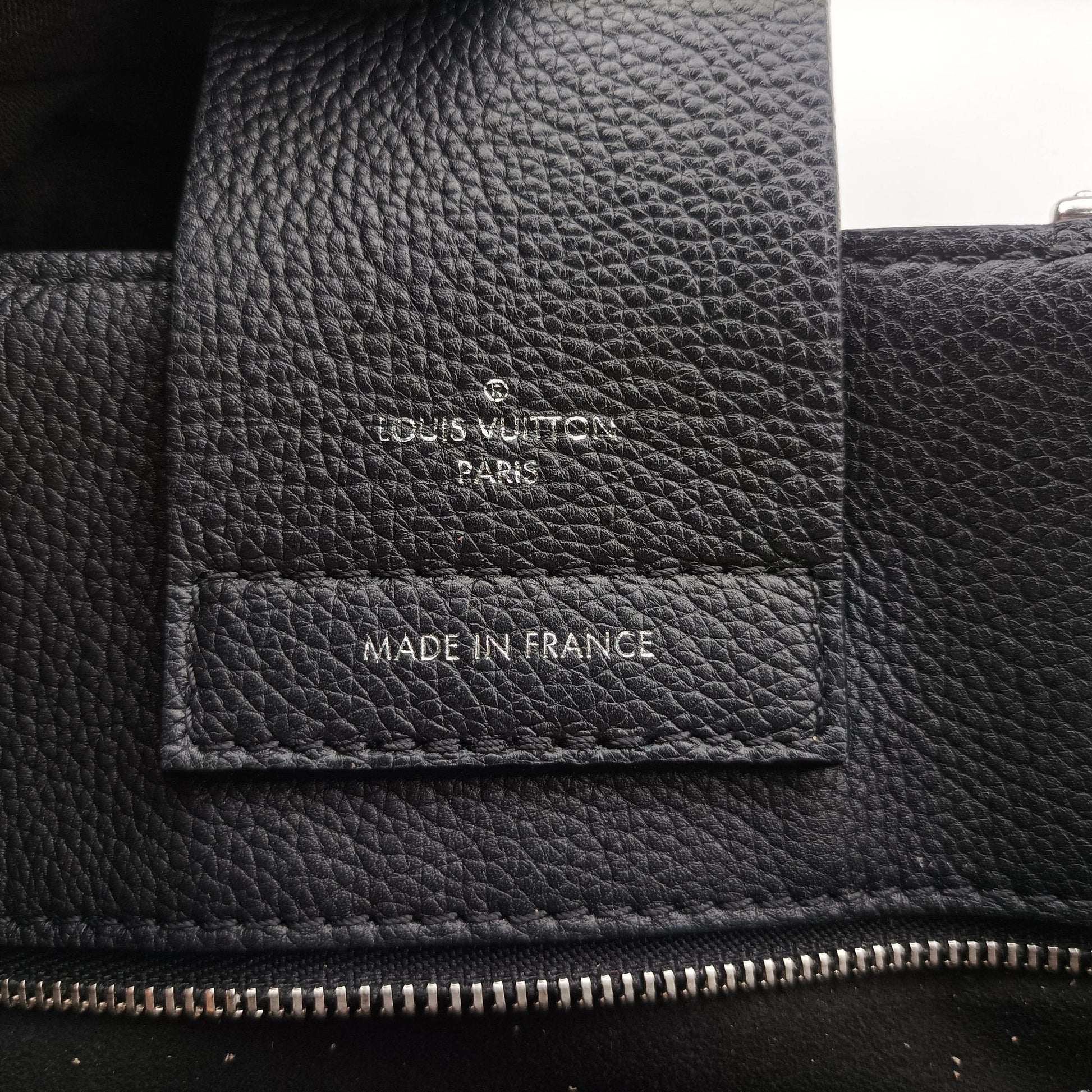 Lockme Day 	Noir Grained Calf Leather M53730 AR0261ロックミー デイ ノワール グレインカーフレザー M53730 AR0261
