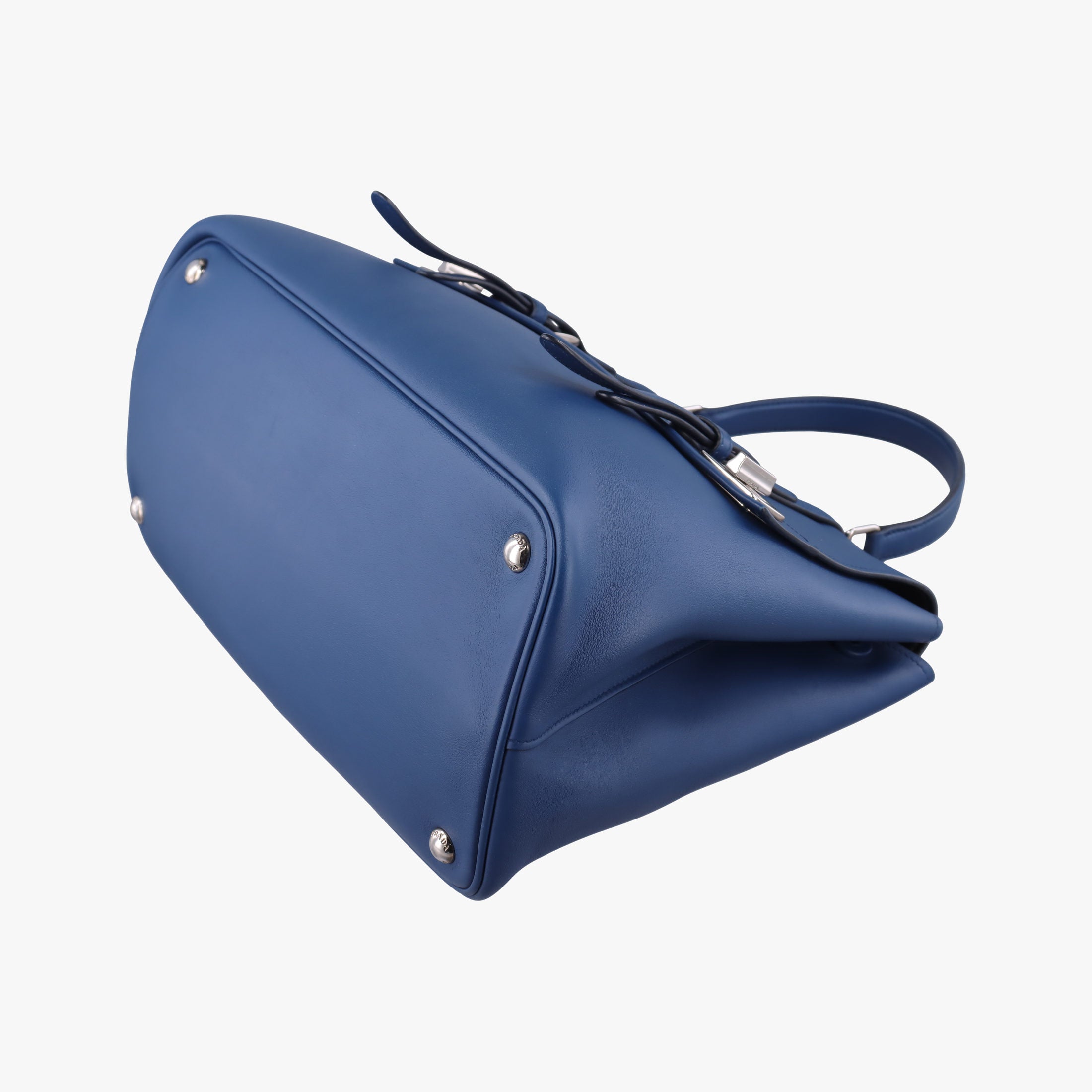 Half Flap Double Turn Lock Blue SAFFIANO Leather BN2821 117 Fハーフフラップダブルターンロック ブルー サフィアーノレザー BN2821 117 F