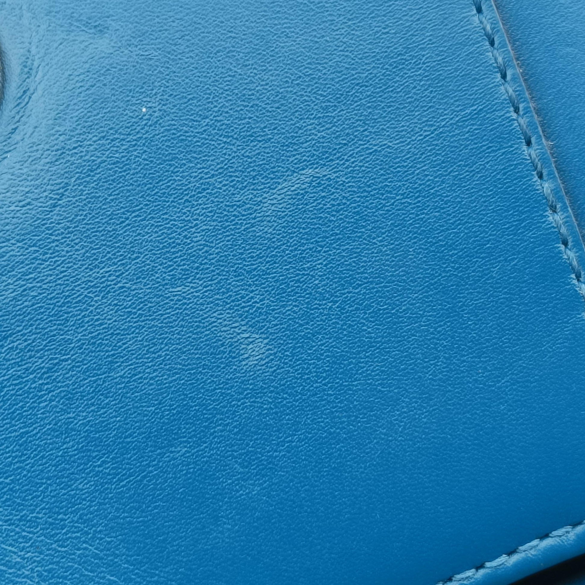 SERPENTI FOREVER Blue Leather MM.F15.39209セルペンティ フォーエバー ブルー レザー MM.F15.39209