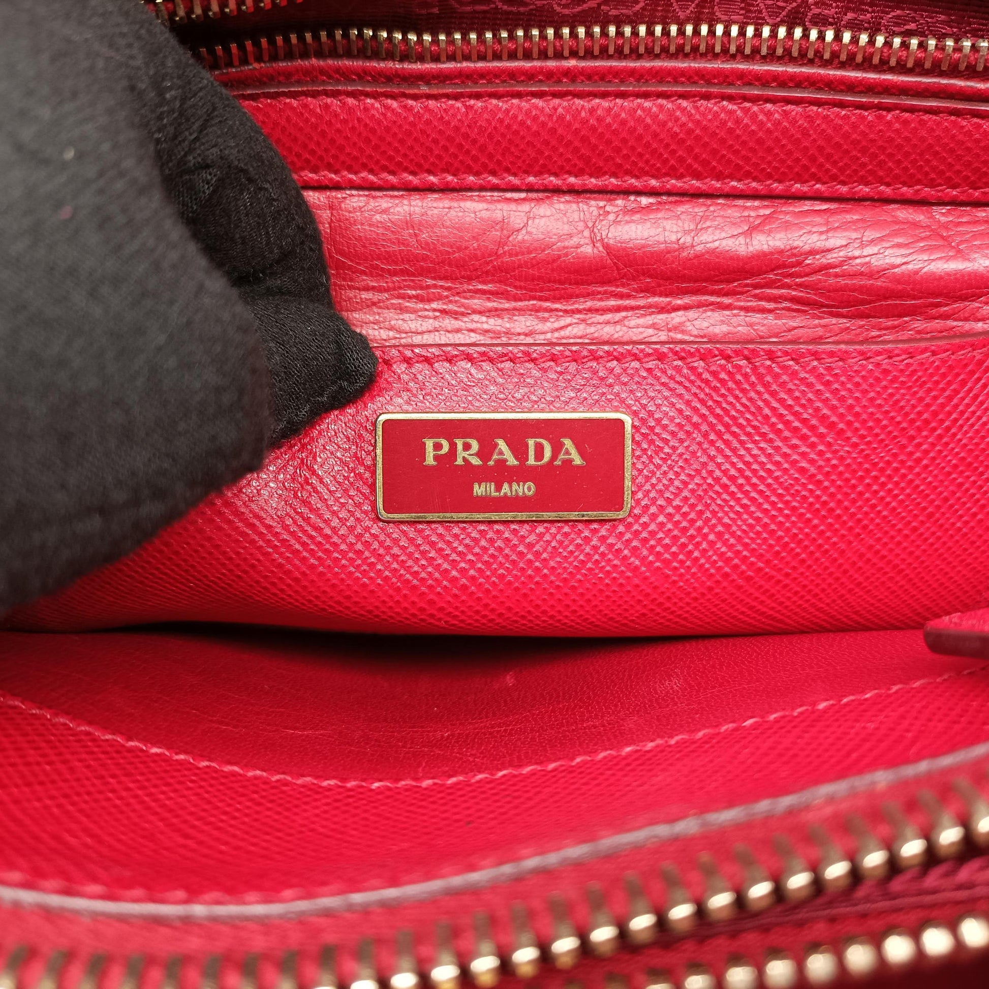 Open Promenade Red SAFFIANO　Leather BN2553 180オープン プロムナード レッド サフィアーノレザー BN2553 180