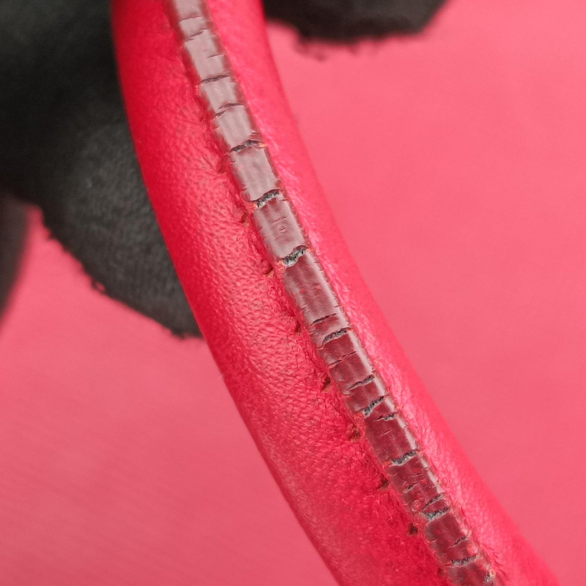 Open Promenade Red SAFFIANO　Leather BN2553 180オープン プロムナード レッド サフィアーノレザー BN2553 180