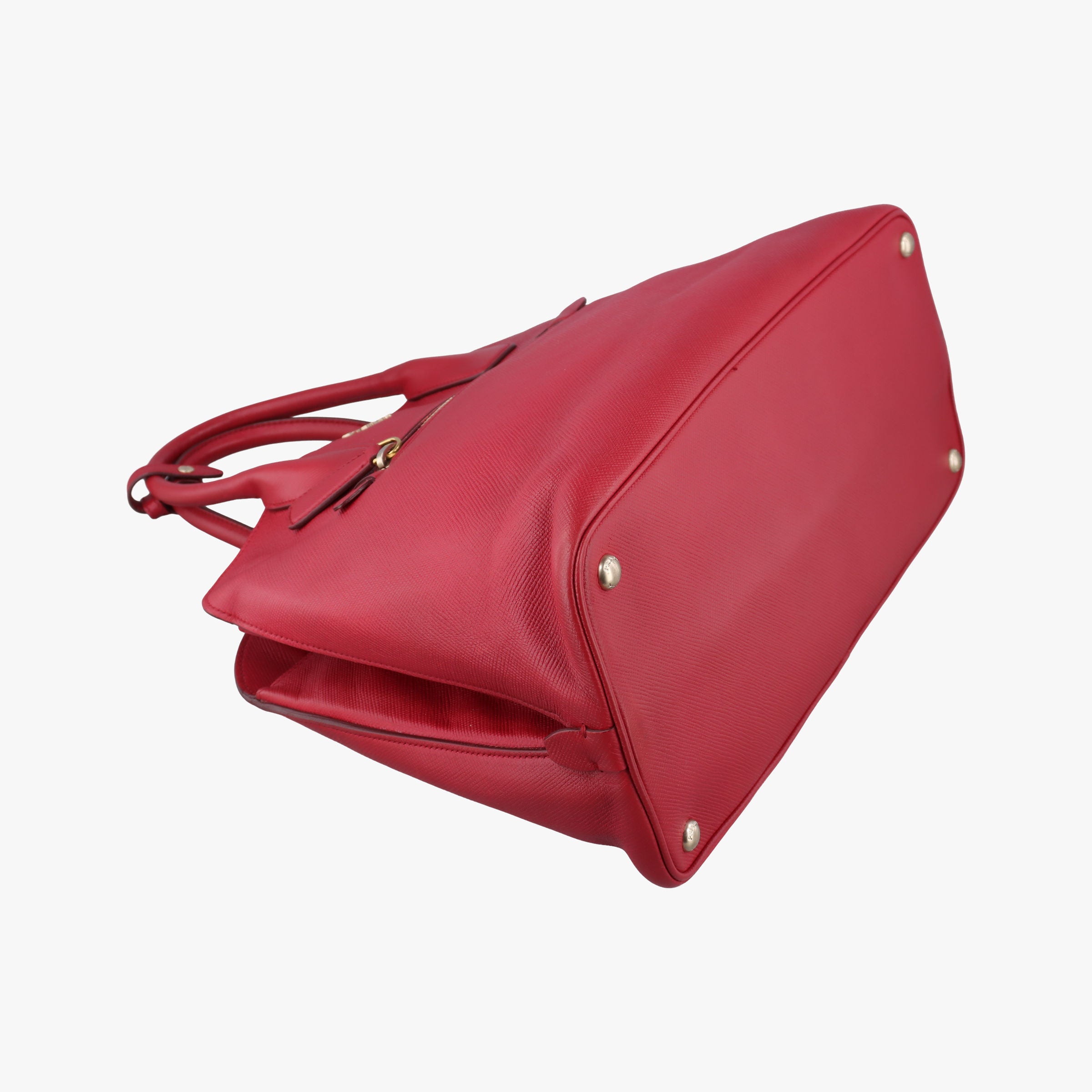 Open Promenade Red SAFFIANO　Leather BN2553 180オープン プロムナード レッド サフィアーノレザー BN2553 180