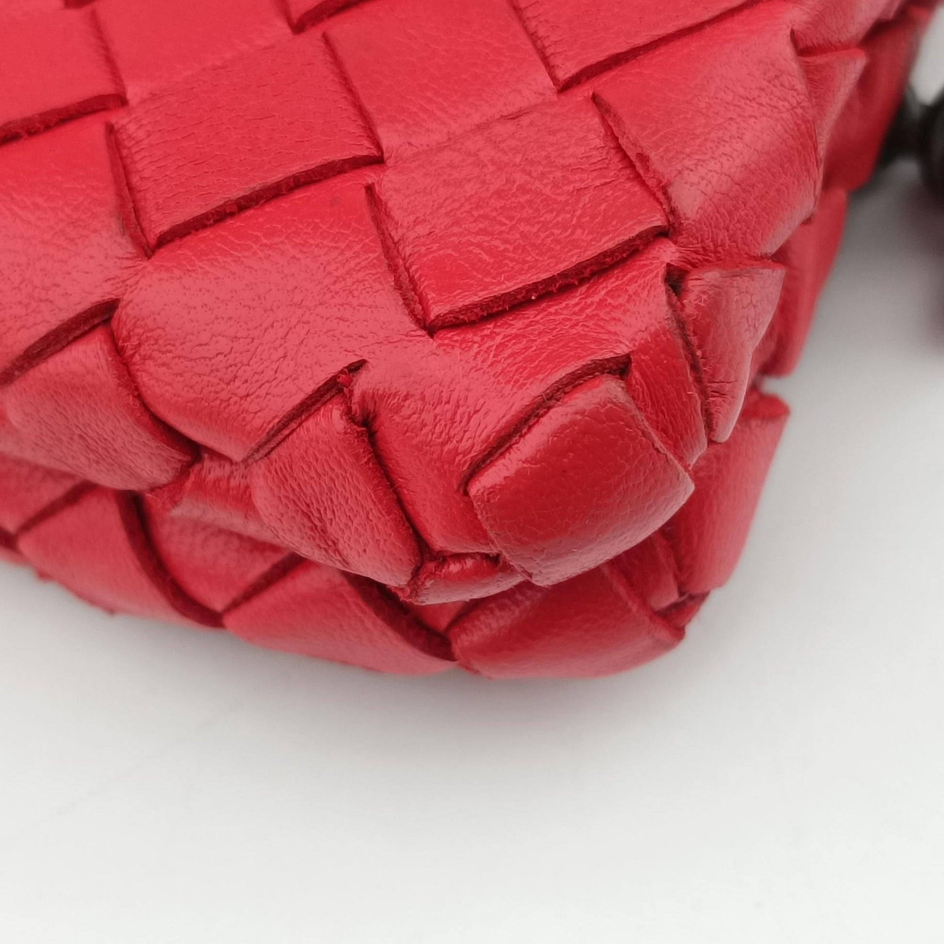Duo Intrecciato Red lambskin B02932886Nデュオ イントレチャート レッド ラムスキン B02932886N