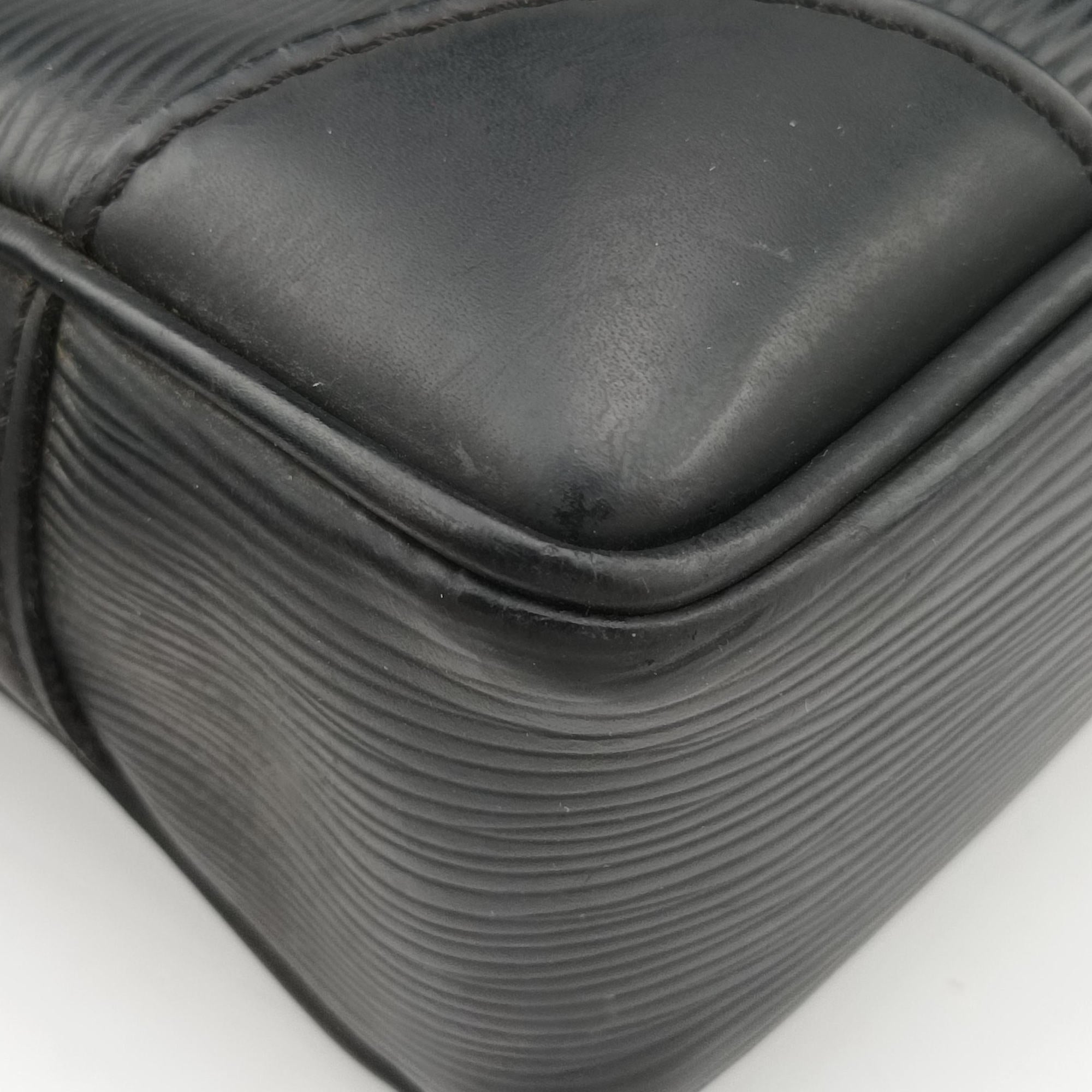 Porto Document Voyage Noir Epi M59162 BA3104ポルトドキュメントボヤージュ ノワール エピ M59162 BA3104