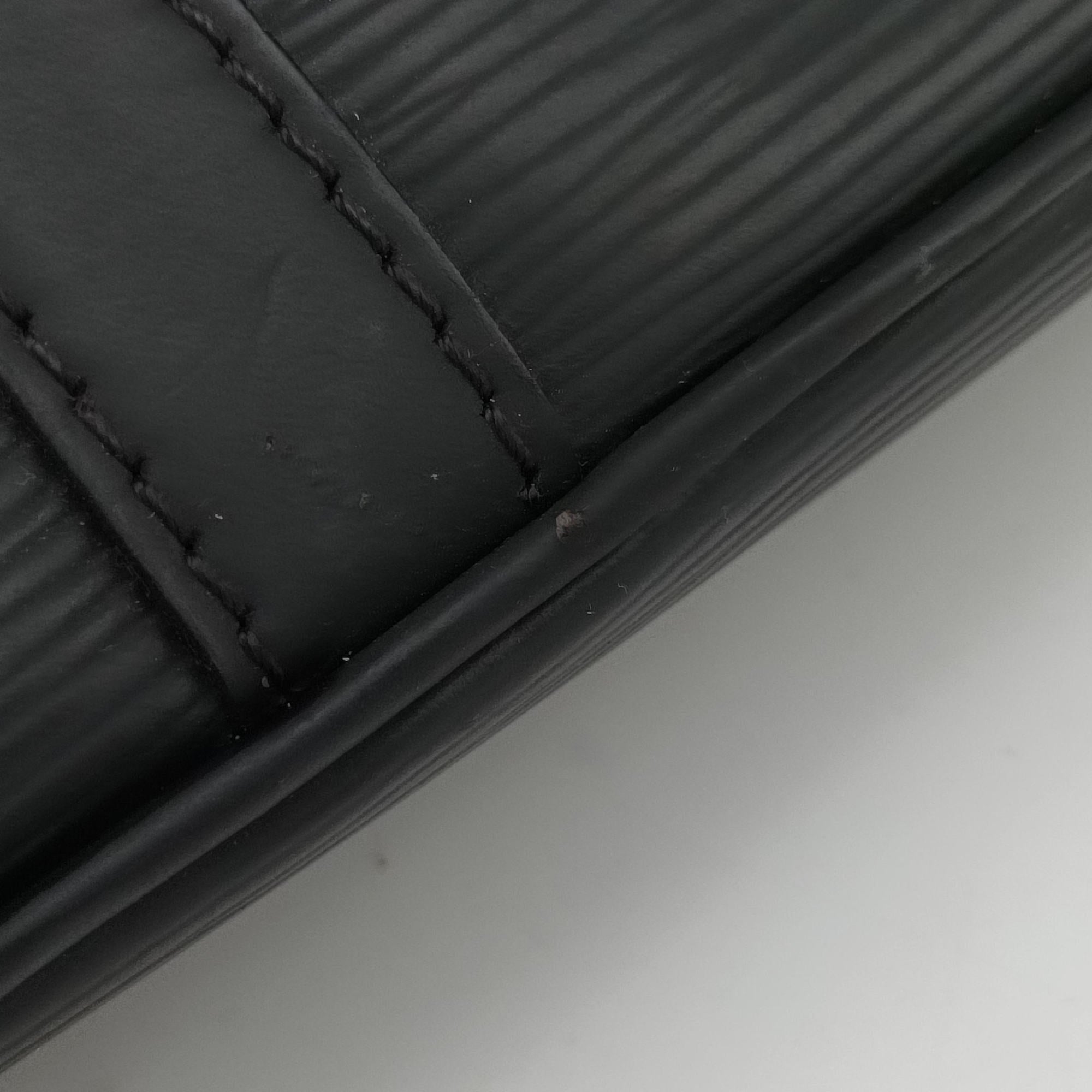 Porto Document Voyage Noir Epi M59162 BA3104ポルトドキュメントボヤージュ ノワール エピ M59162 BA3104