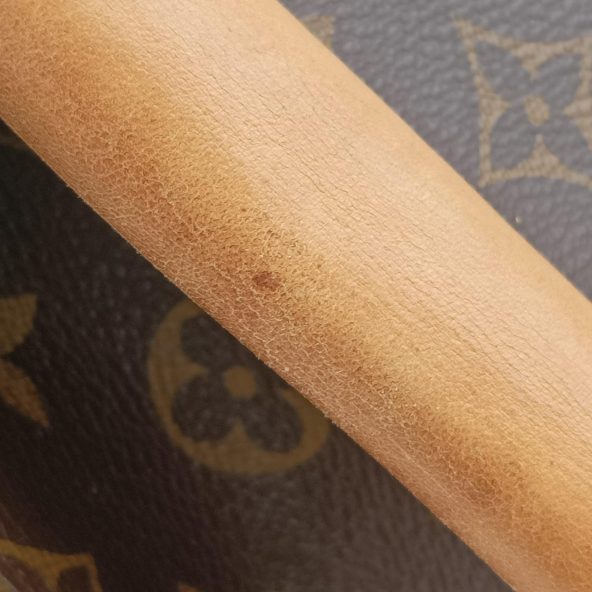Beverly GM brown Monogram Canvas M40120 DU0098ビバリーGM モノグラム/ブラウン モノグラム キャンバス M40120 DU0098