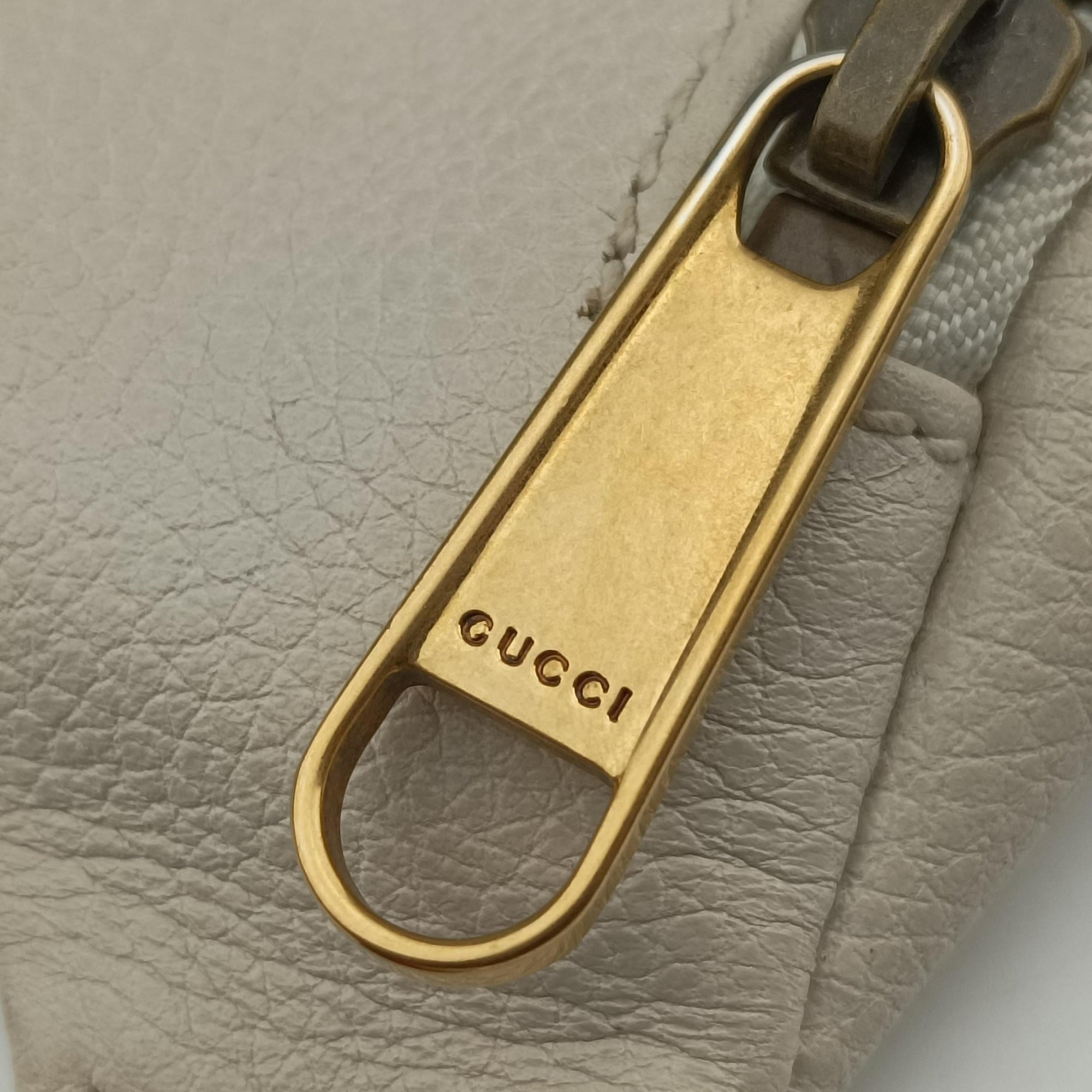 Gucci Print White Leather 527792 H027894098グッチプリント ホワイト レザー 527792 H027894098