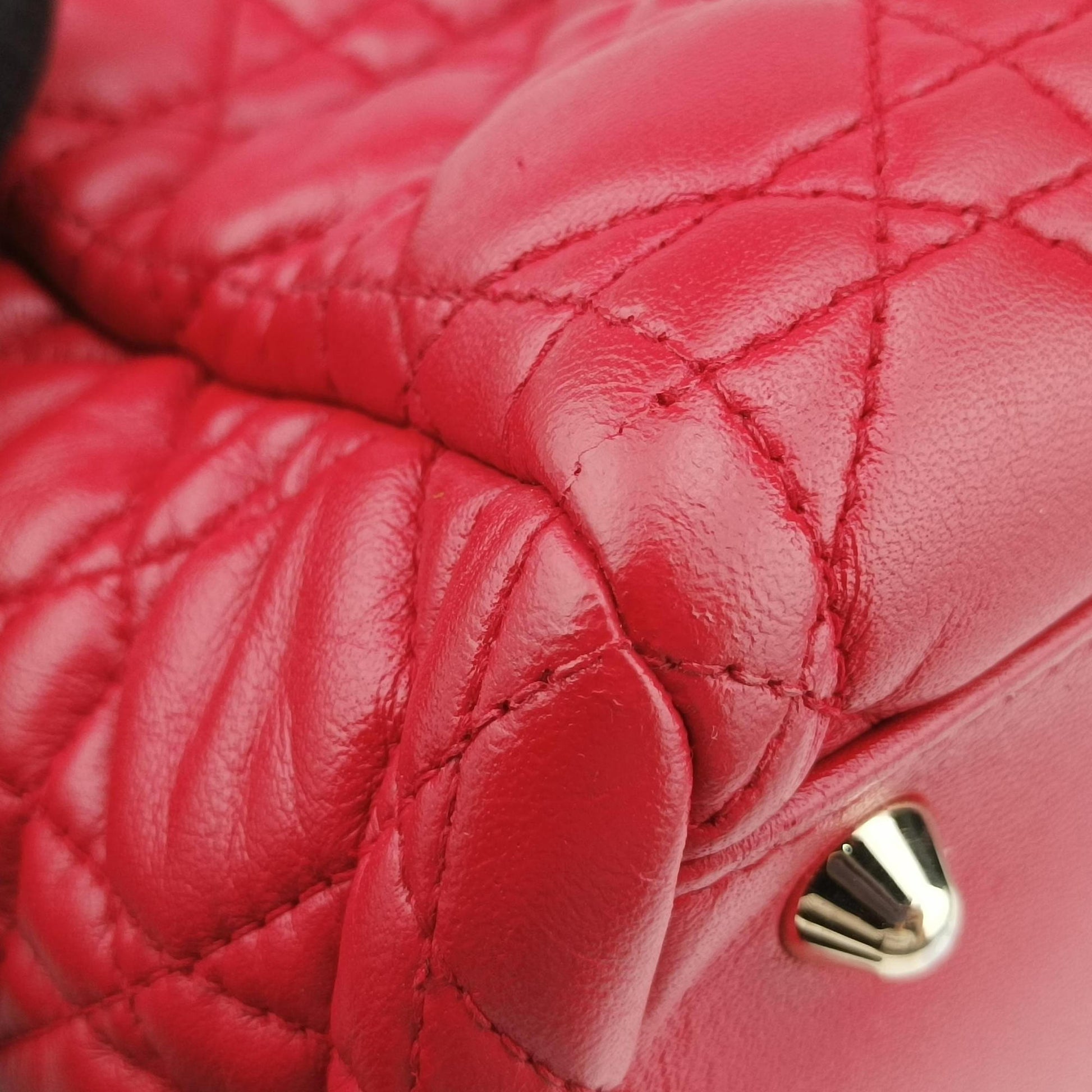 Cannage Dior Soft Shopping Red lambskin 17-BO-0134ディオールソフトショッピング レッド ラムスキン 17-BO-0134