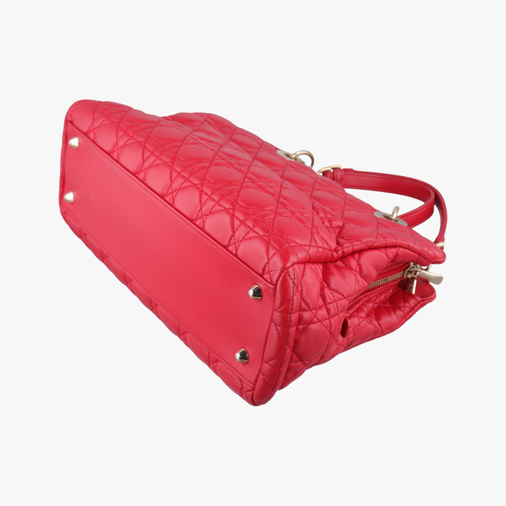 Cannage Dior Soft Shopping Red lambskin 17-BO-0134ディオールソフトショッピング レッド ラムスキン 17-BO-0134