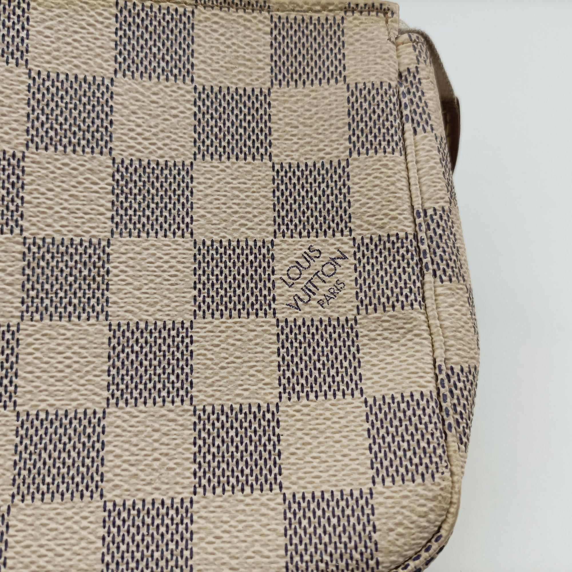 Mini Pochette Accessoires Azur Damier Canvas N58010 CA1098ミニポシェットアクセソワール アズール ダミエキャンバス N58010 CA1098