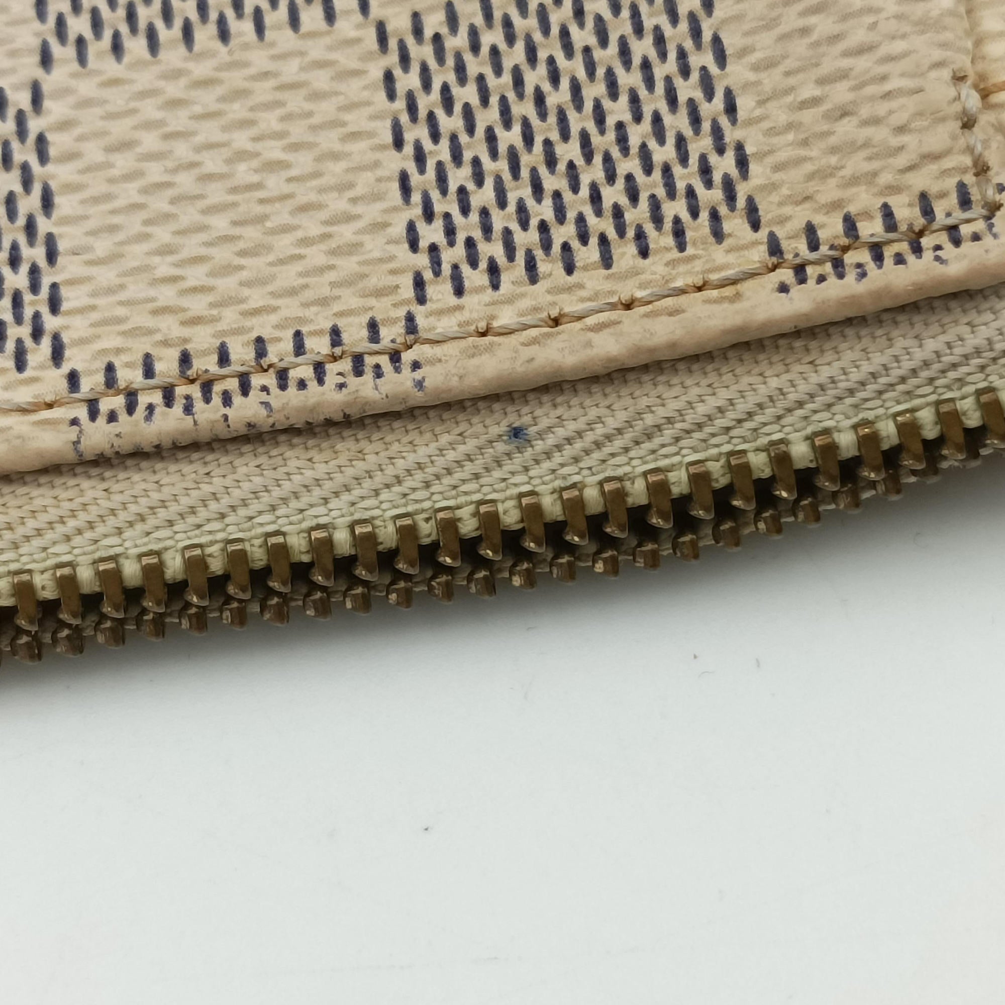Mini Pochette Accessoires Azur Damier Canvas N58010 CA1098ミニポシェットアクセソワール アズール ダミエキャンバス N58010 CA1098