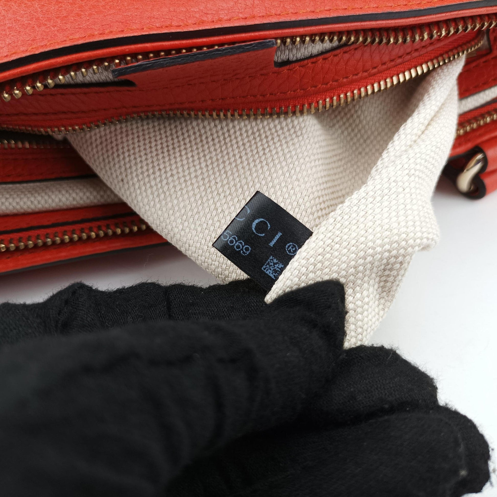 Soho Orange Leather 369176 I019395669ソーホー オレンジ レザー 369176 I019395669
