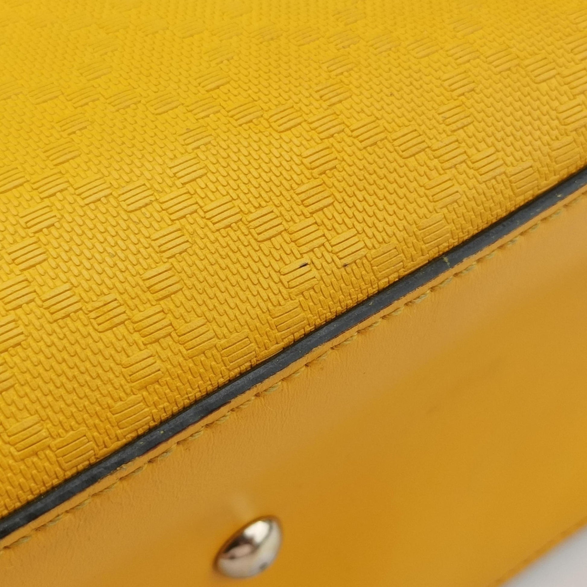 Bright Diamante Yellow Leather 354332 A016213706ブライトディアマンテ イエロー レザー 354332 A016213706