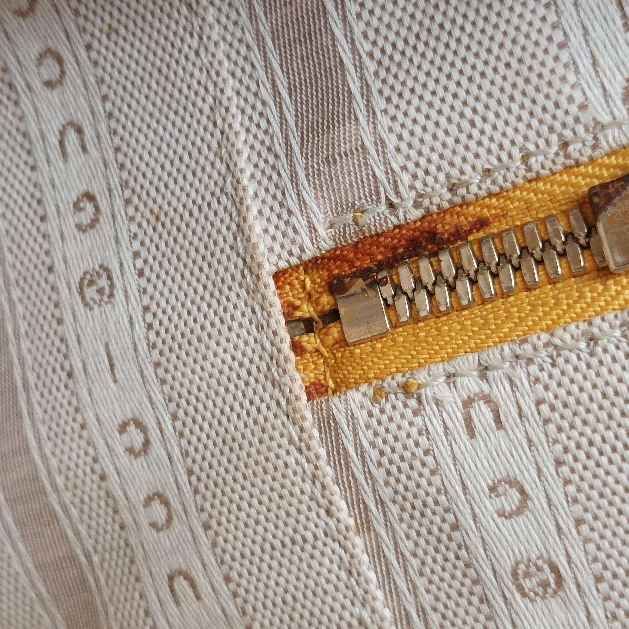 Bright Diamante Yellow Leather 354332 A016213706ブライトディアマンテ イエロー レザー 354332 A016213706