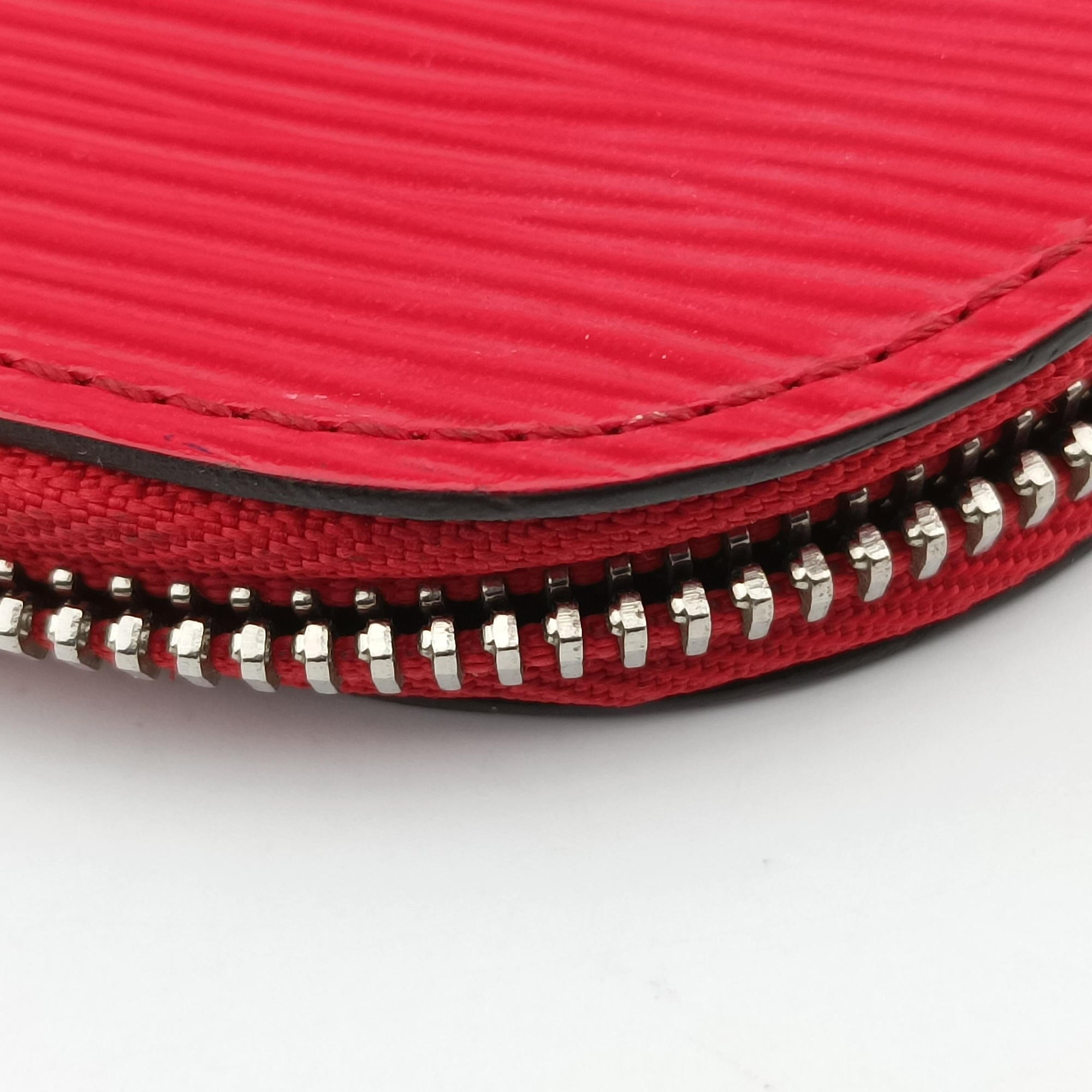 Pochette Jour GM Supreme Collaboration ROUGE×white epi M67722 TJ2127ポシェット ジュール GM シュプリーム コラボ ルージュ×ホワイト エピ M67722 TJ2127