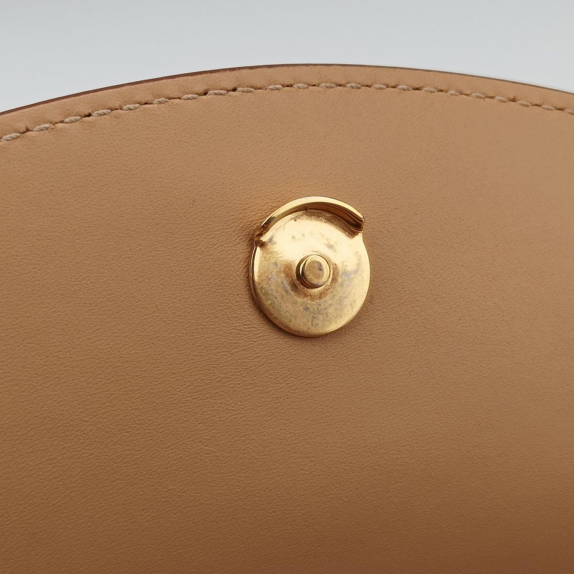 KAIA Beige Leather 619740 FLY619740.0220カイア スモール ベージュ レザー 619740 FLY619740.0220
