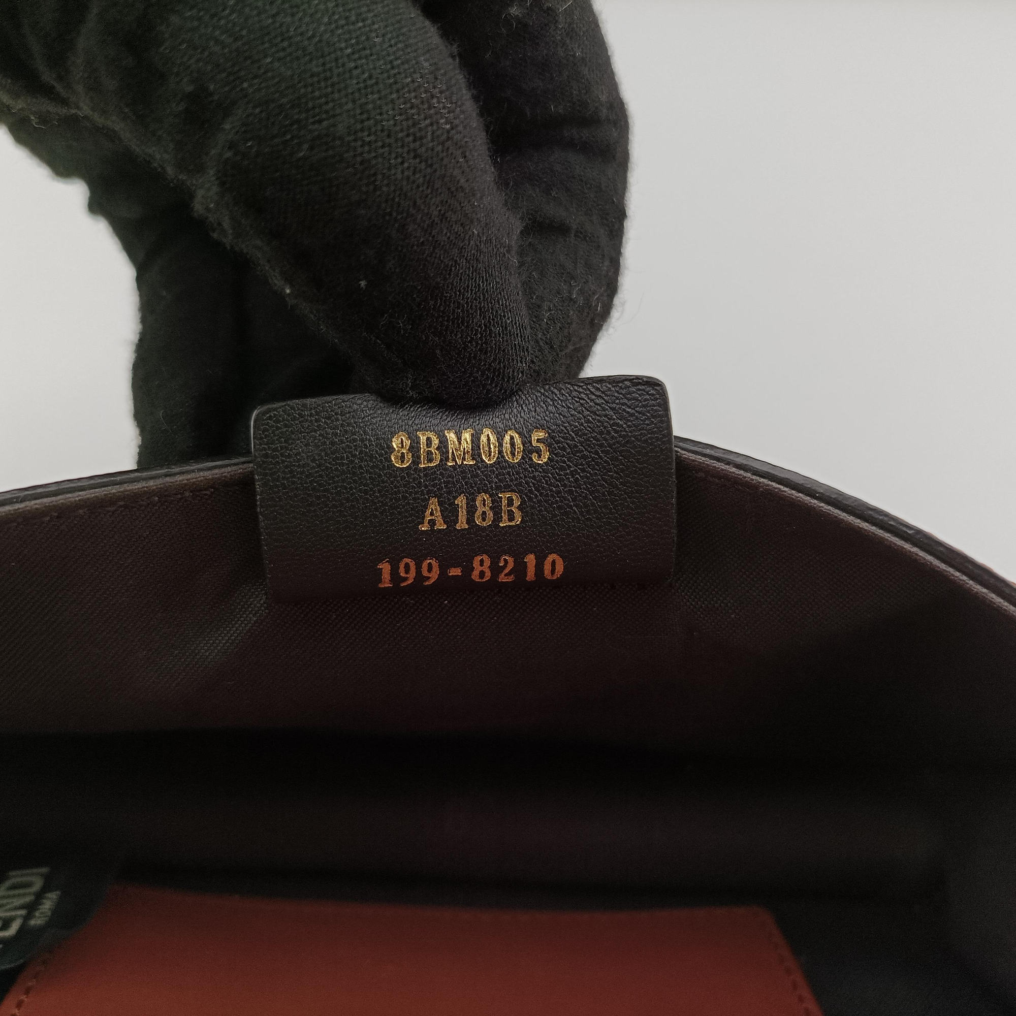 F is Brown Leather 8BM005 8BM005 A18B 199-8210エフ イズ ブラウン レザー 8BM005 8BM005 A18B 199-8210