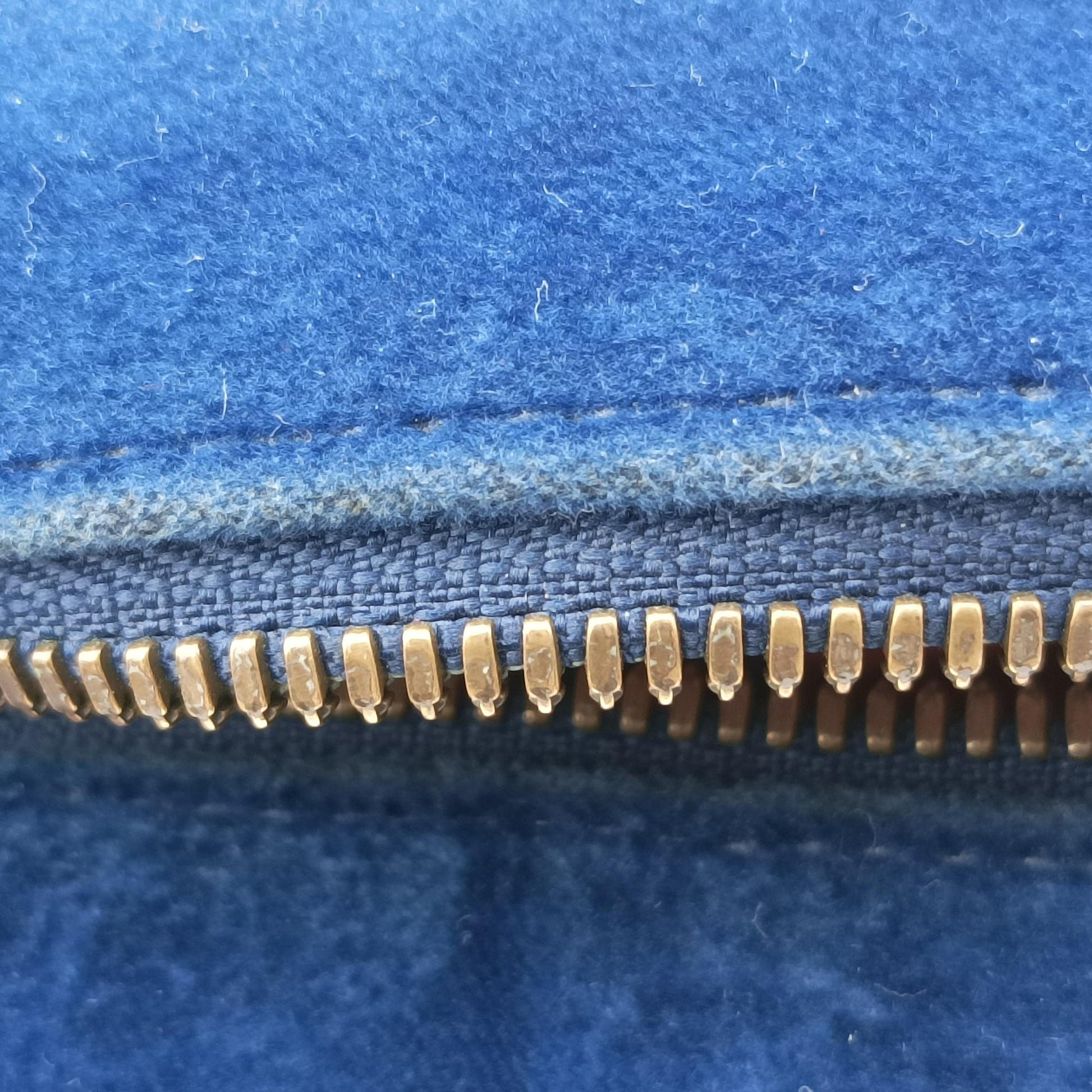 GG Marmont Blue velour 447632 E024965733GGマーモント ブルー ベロア 447632 E024965733