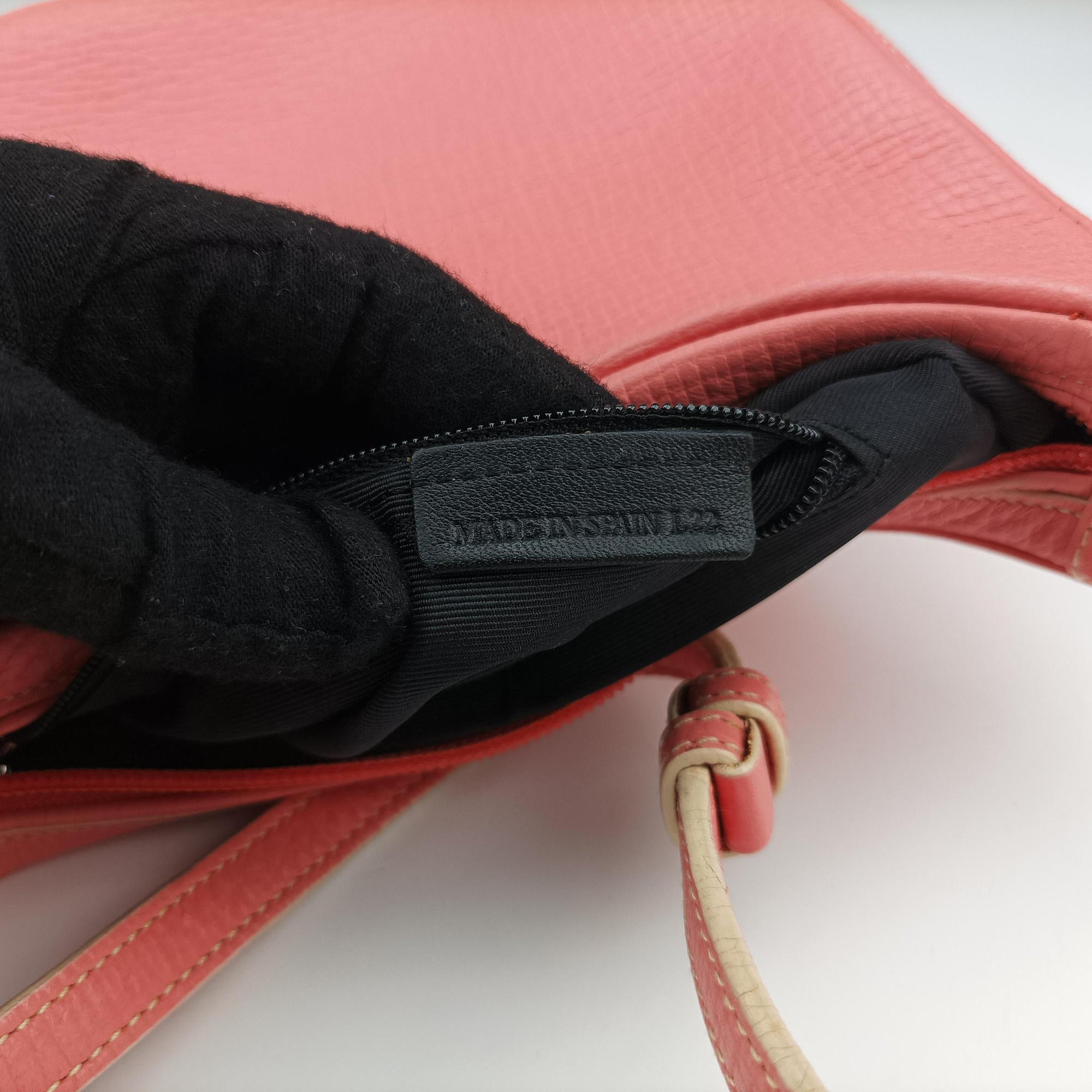 Half Moon Bag Pink Leather L22ハーフムーンバッグ ピンク レザー L22