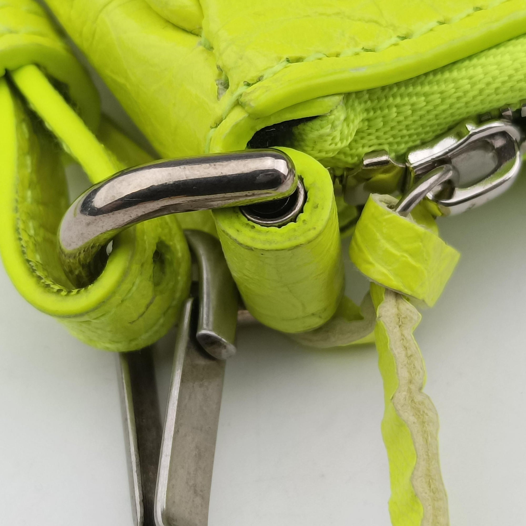 Le Cagole Green lambskin 695814.7206.R.493075ルカゴール グリーン ラムスキン 695814.7206.R.493075