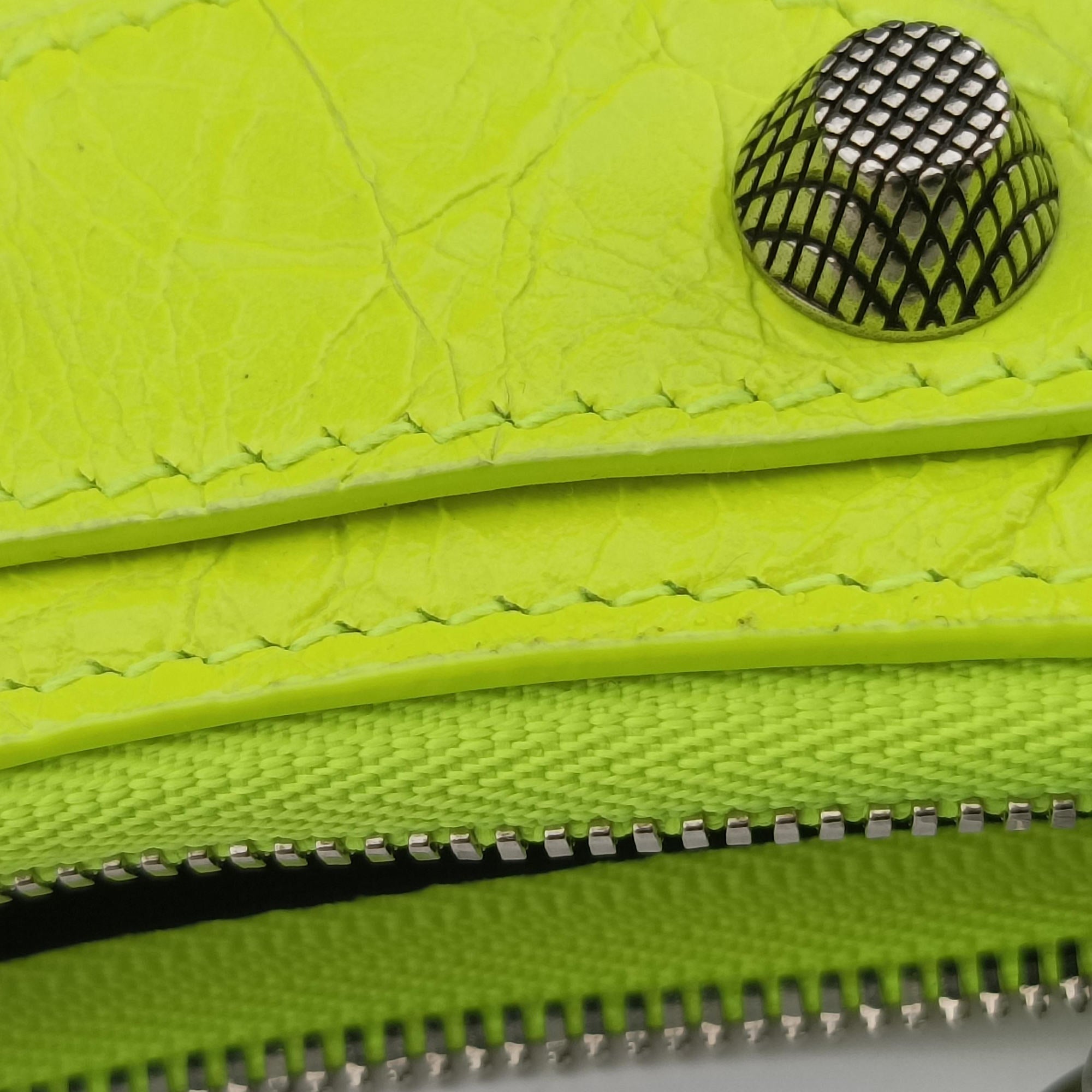 Le Cagole Green lambskin 695814.7206.R.493075ルカゴール グリーン ラムスキン 695814.7206.R.493075