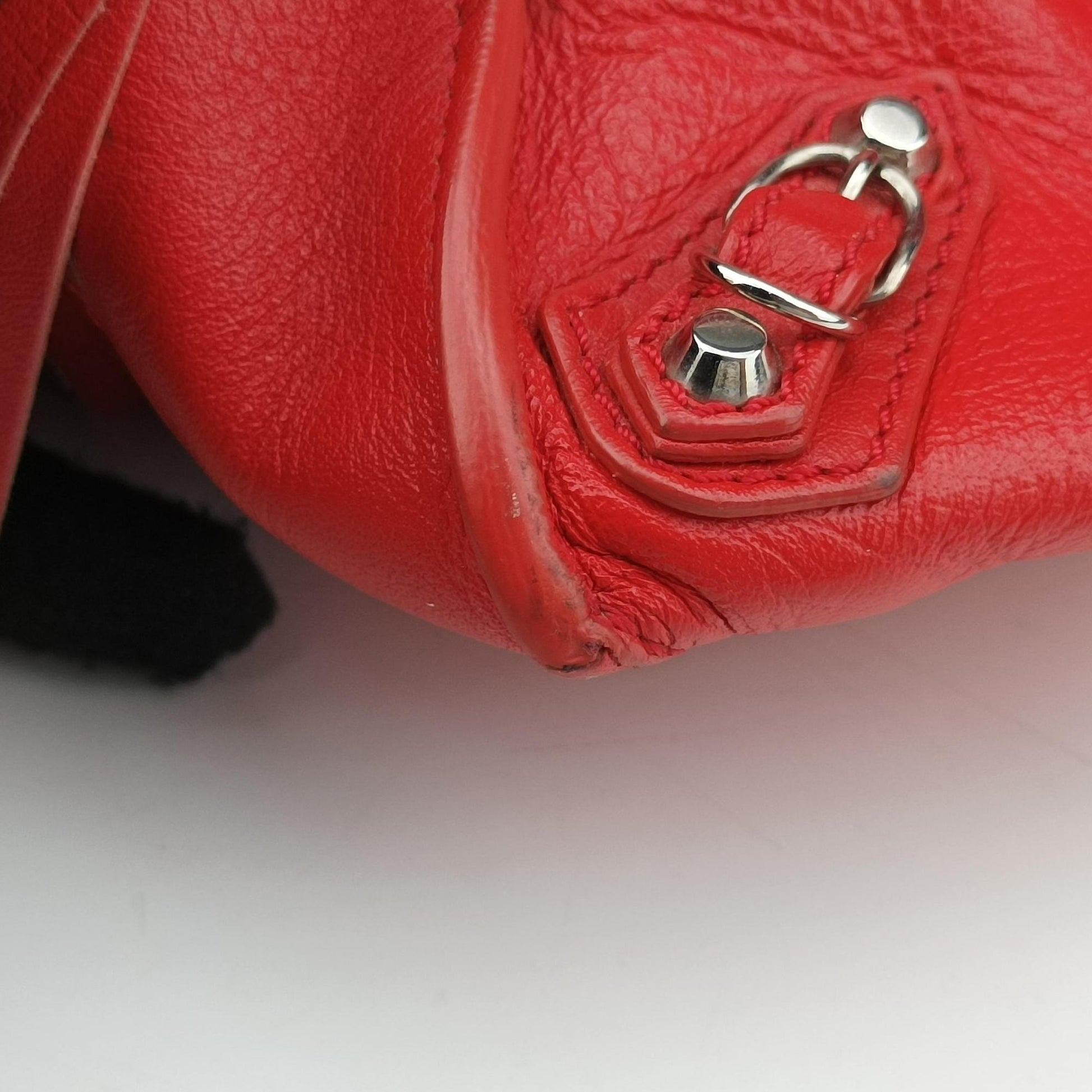 Paper A6 Zip Around Red Lambskin 370926 305572.6520.I 515859ペーパー A6 ジップアラウンド レッド ラムレザー 370926 305572.6520.I 515859