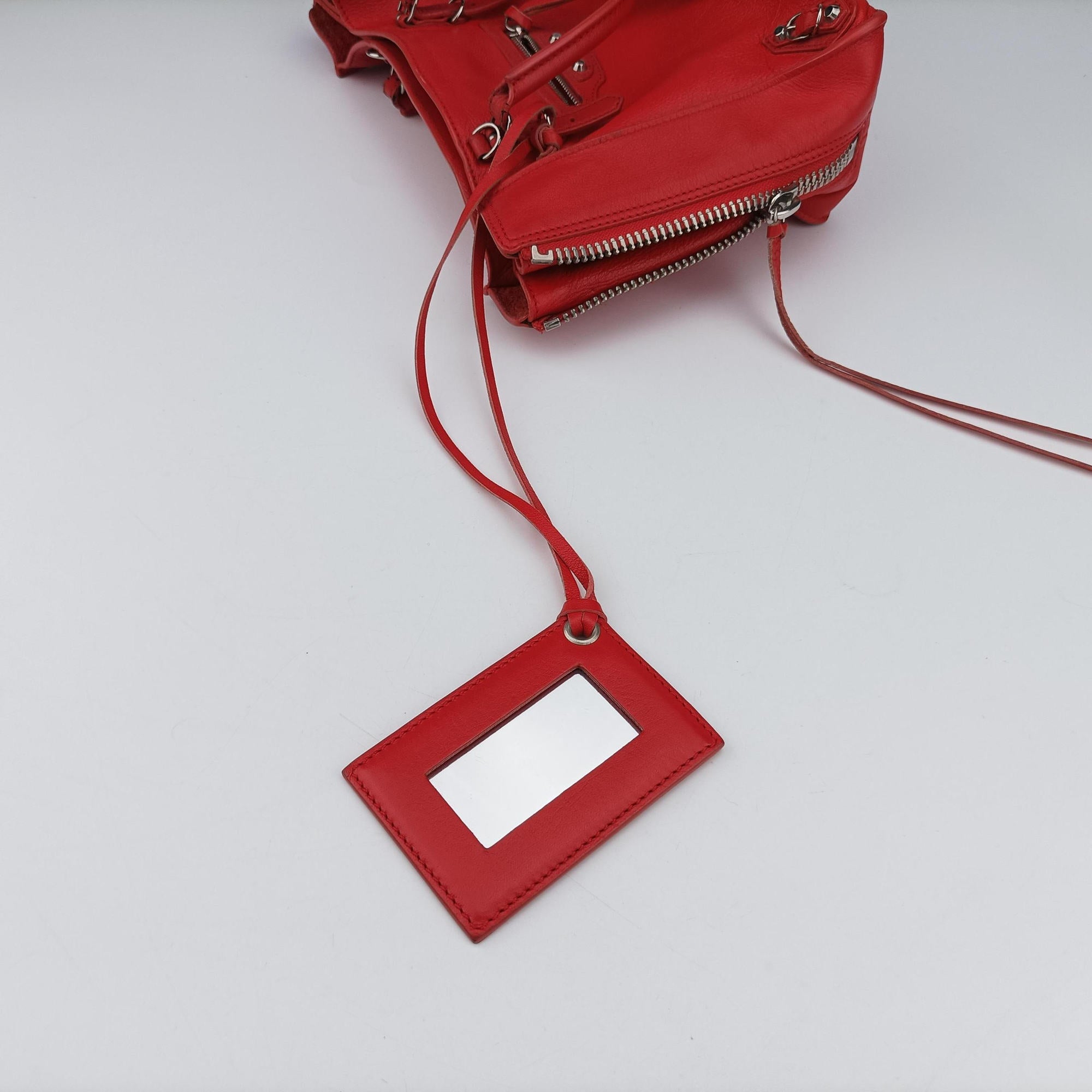 Paper A6 Zip Around Red Lambskin 370926 305572.6520.I 515859ペーパー A6 ジップアラウンド レッド ラムレザー 370926 305572.6520.I 515859