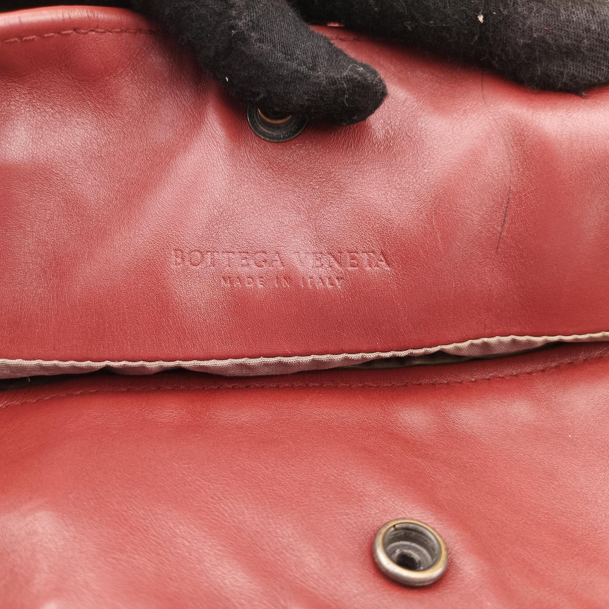 Intrecciato Shopper Acatl Red lambskin B02224878Jイントレチャート ショッパー アキャトル レッド ラムスキン B02224878J