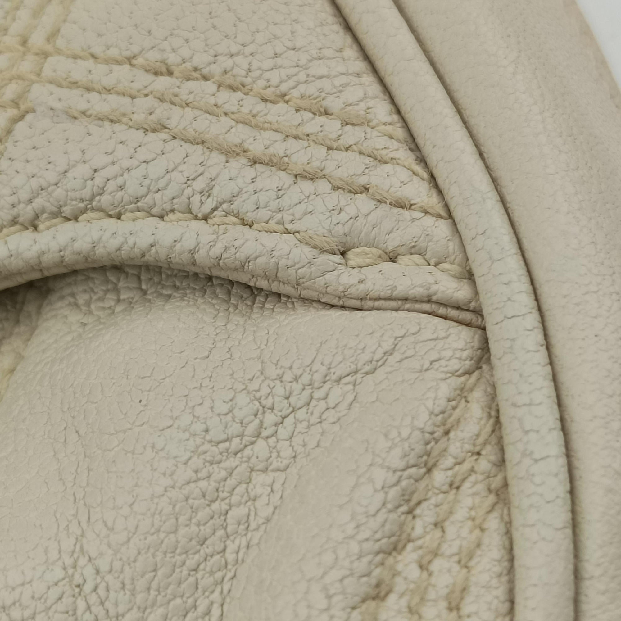 Quilted White Leather 582463 PTR582463.1019キルテッド ホワイト レザー 582463 PTR582463.1019