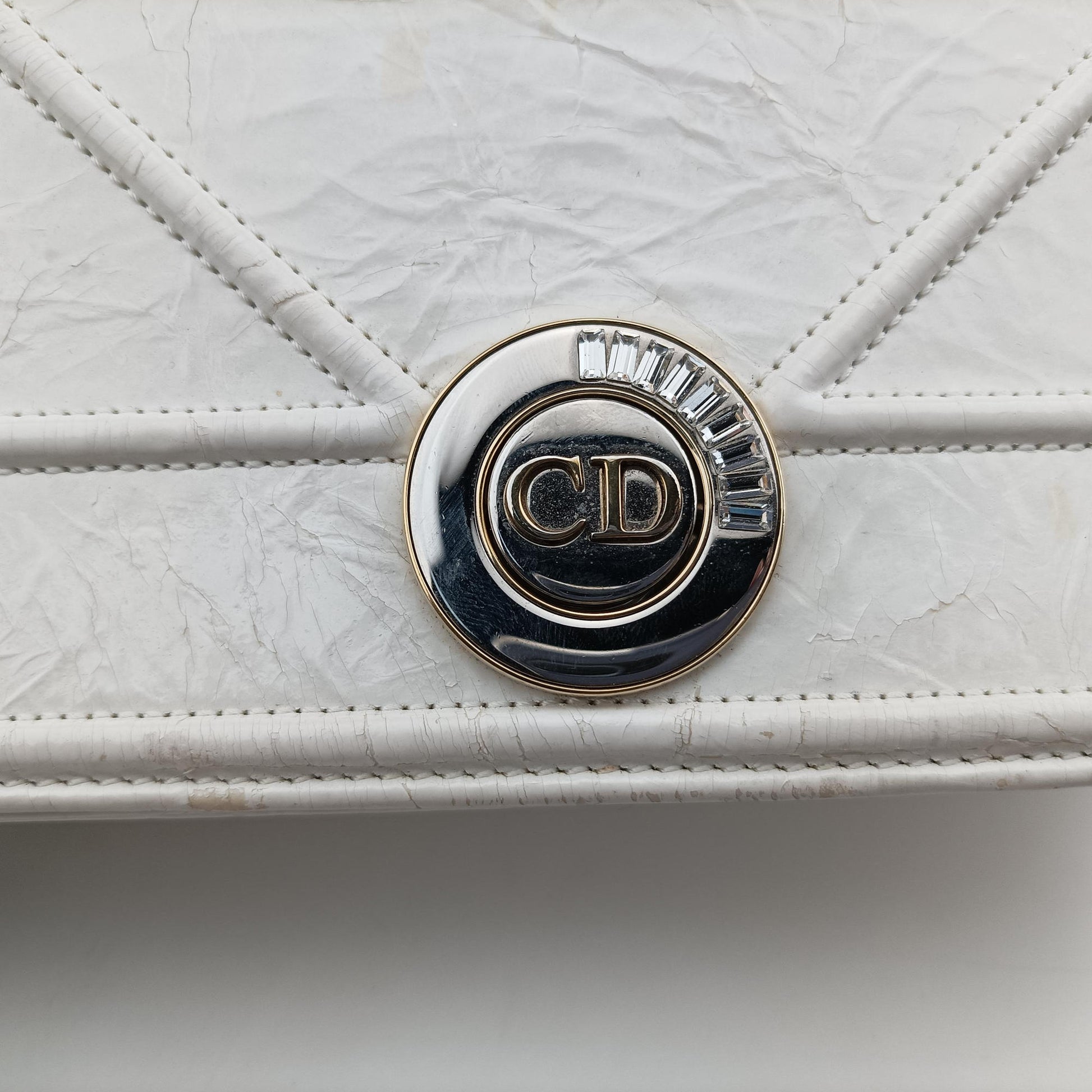 Diorama White Leather 13-BO-0117ディオラマ ホワイト レザー 13-BO-0117