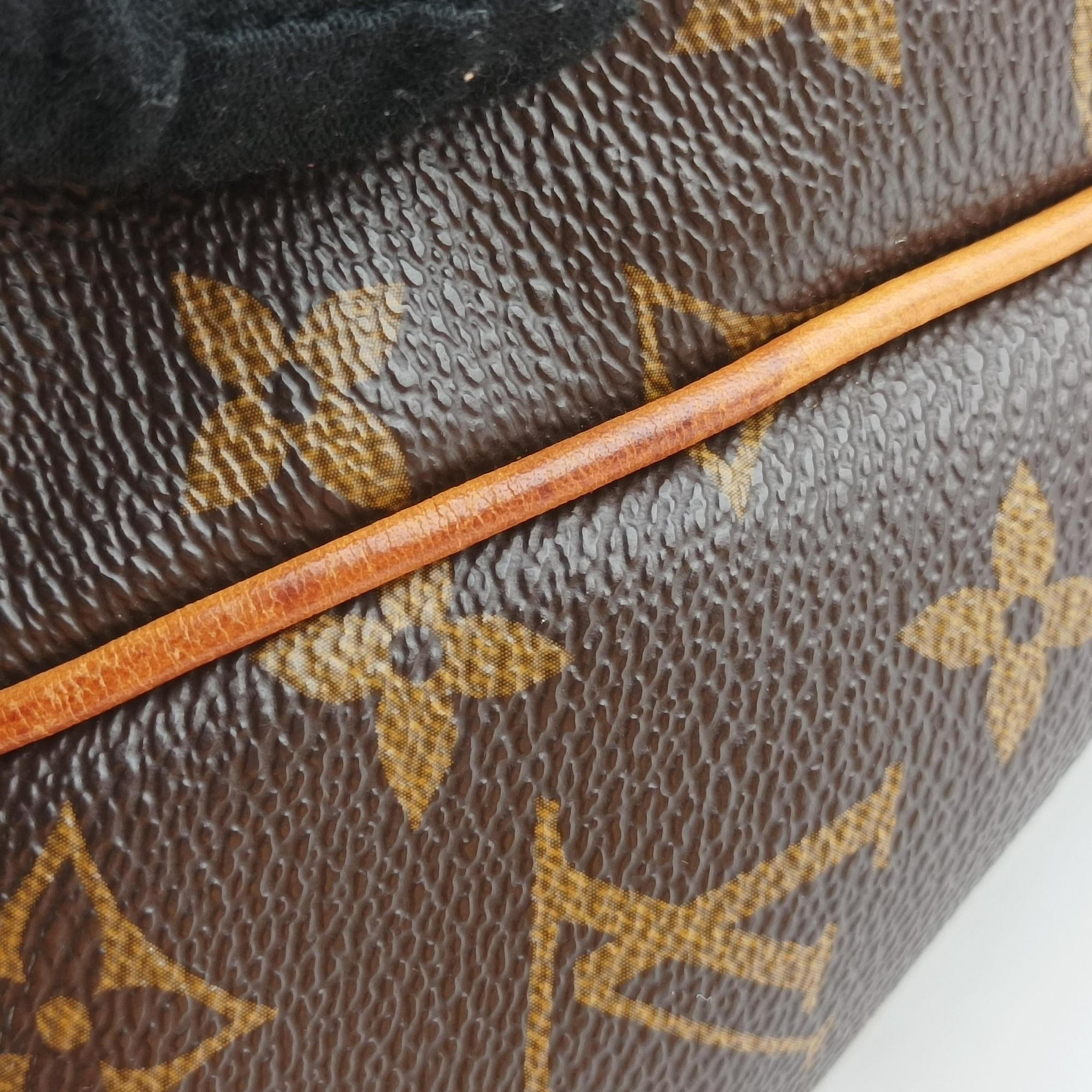 TURENNE MM Brown Monogram Canvas M48814 SR1175テュレンMM モノグラム/ブラウン モノグラムキャンバス M48814 SR1175