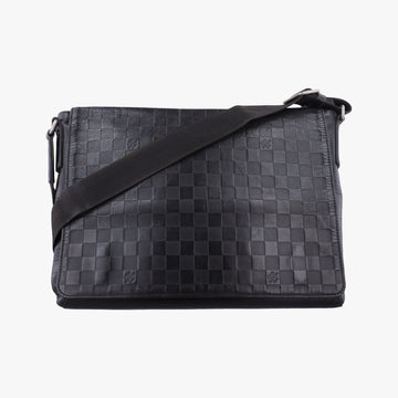 District MM Noir Damier Infini  N41284 CA0167ディストリクトMM ノワール  ダミエ・アンフィニ N41284 CA0167